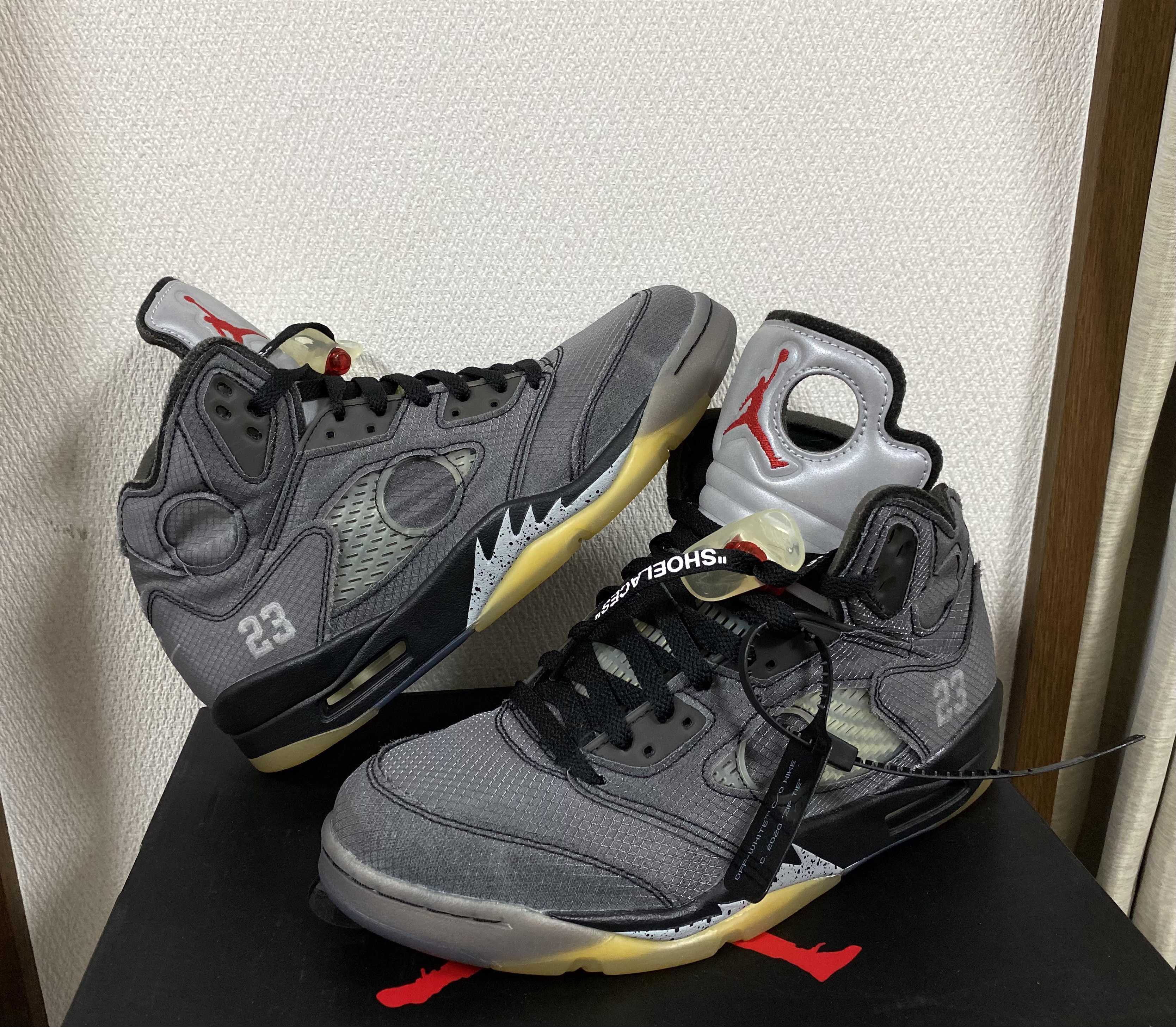 Off-White × Nike Air Jordan 5 "Black/Muslin/Fire Red"