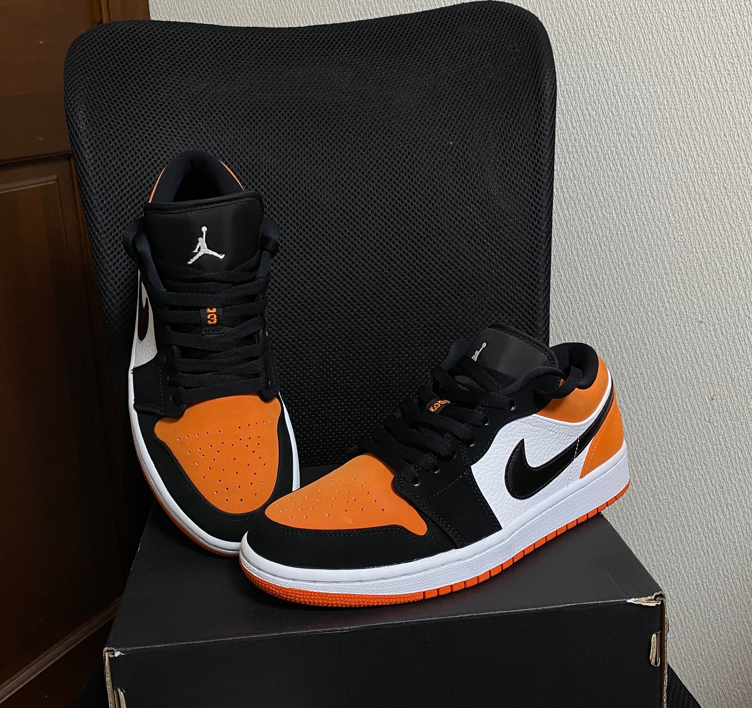 Nike Air Jordan 1 Low "Shattered Backboard"