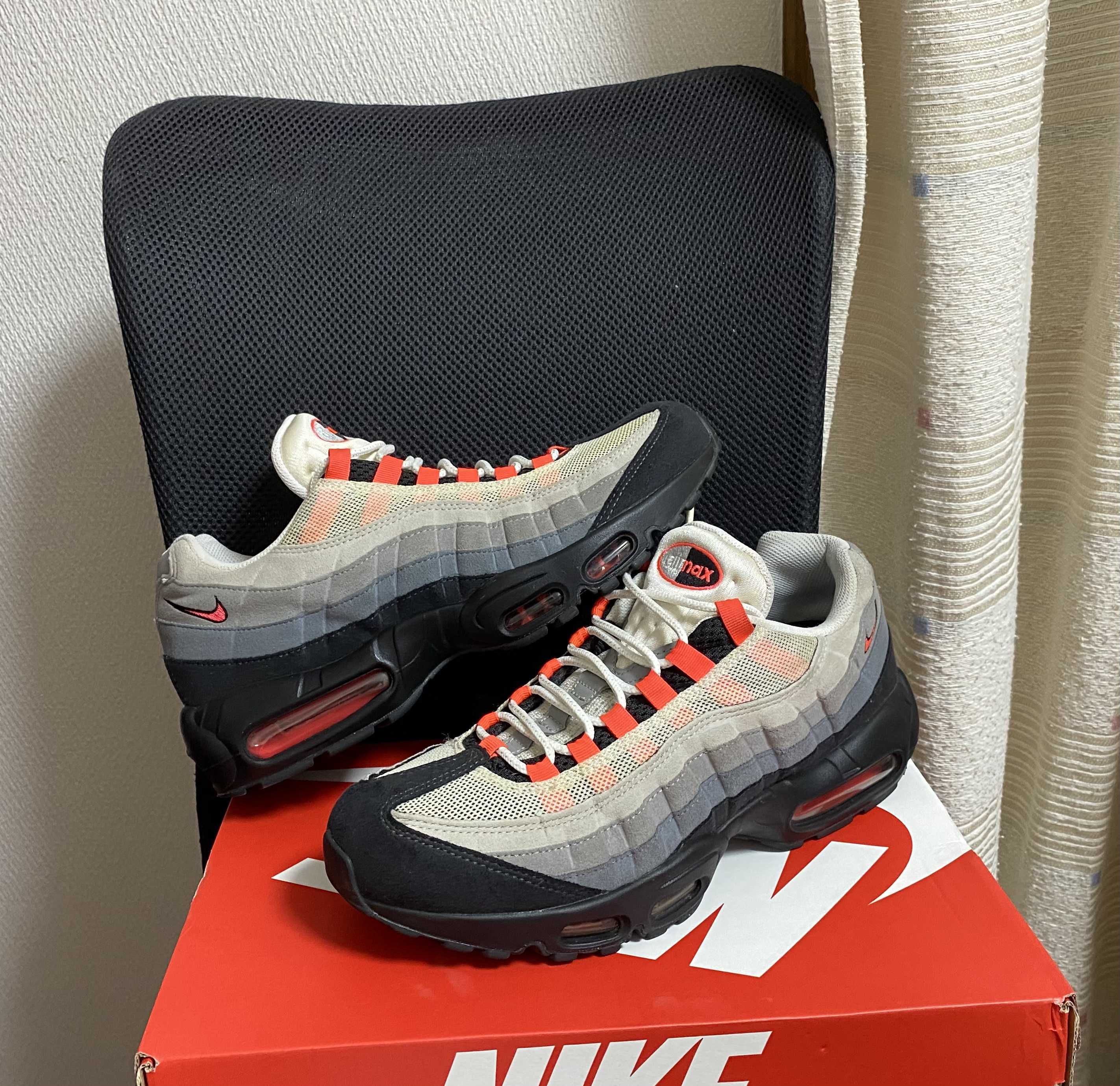 Nike Air Max 95 "White/Solar Red"