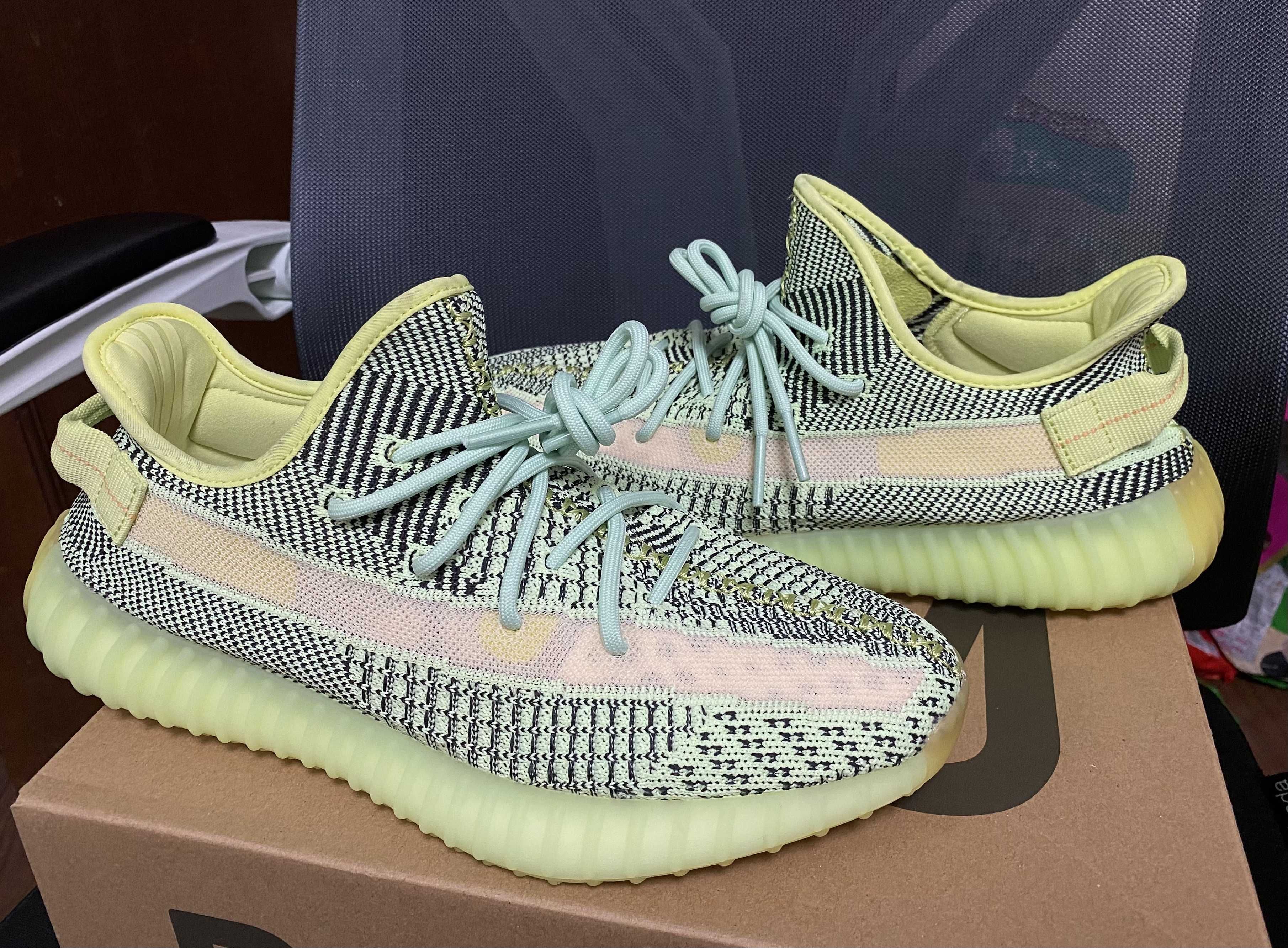 adidas Originals YEEZY Boost 350 V2 "Yeezreel"