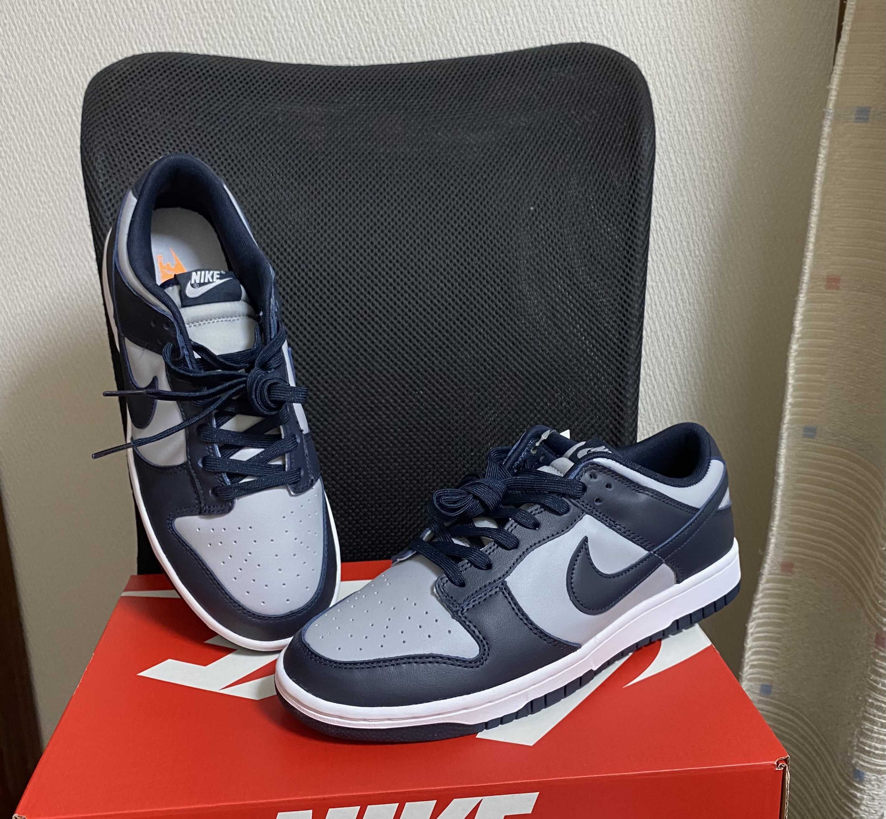 Nike Dunk Low "Championship Grey"