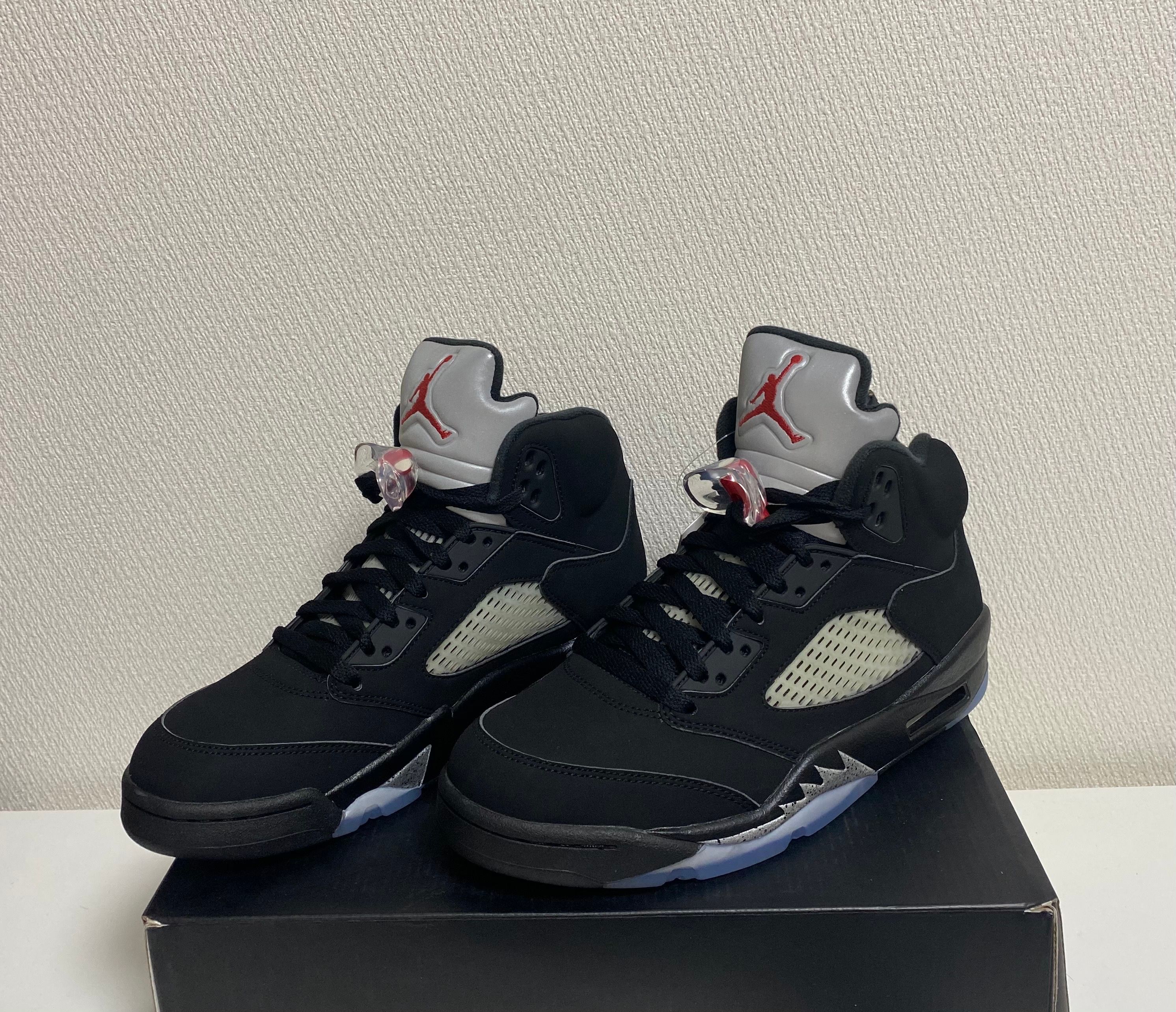 Nike Air Jordan 5 Retro OG "Black/Fire Red/Metallic Silver/White" (2016)