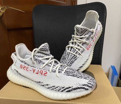 adidas YEEZY Boost 350 V2 "Zebra"