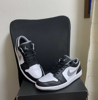 Nike Air Jordan 1 Low "Grey/Black"