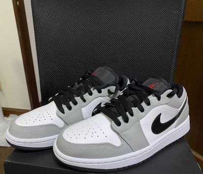 NIKE AIR JORDAN 1 LOW "LIGHT SMOKE GREY"