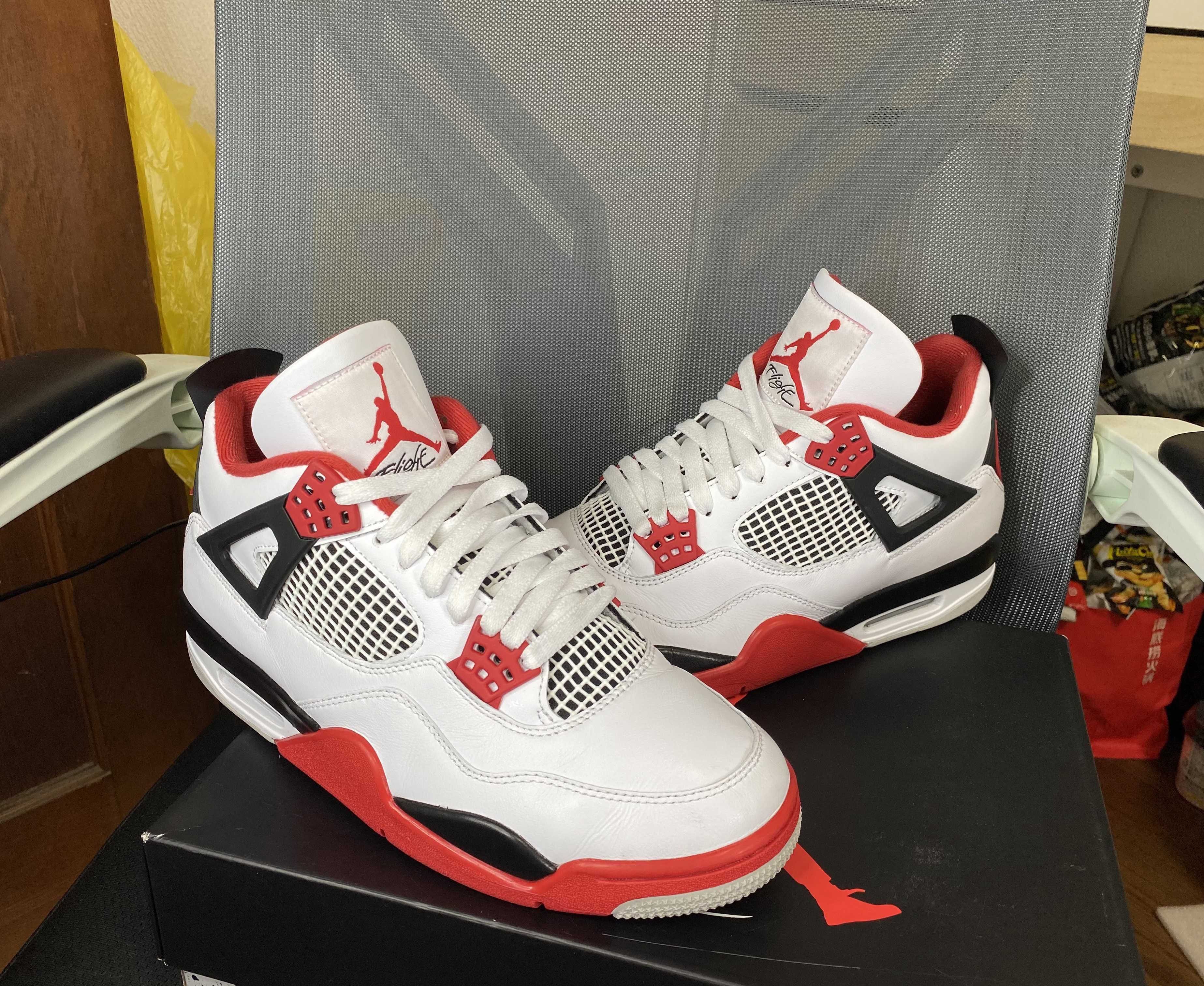 Nike Air Jordan 4 Retro OG "Fire Red" (2020)
