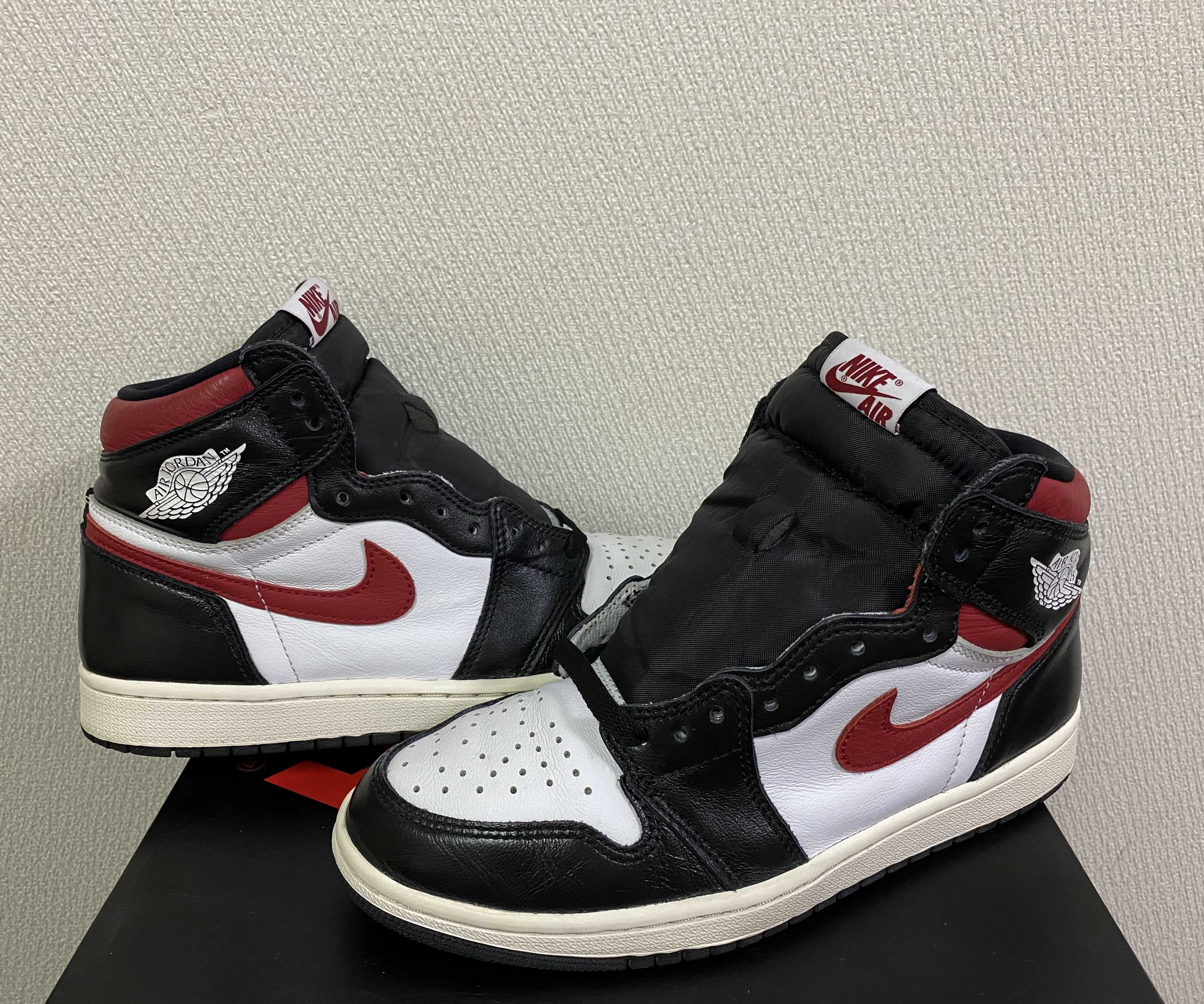 Nike Air Jordan 1 Retro High "Black/White/Sail/Gym Red"    