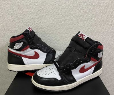 Nike Air Jordan 1 Retro High "Black/White/Sail/Gym Red"