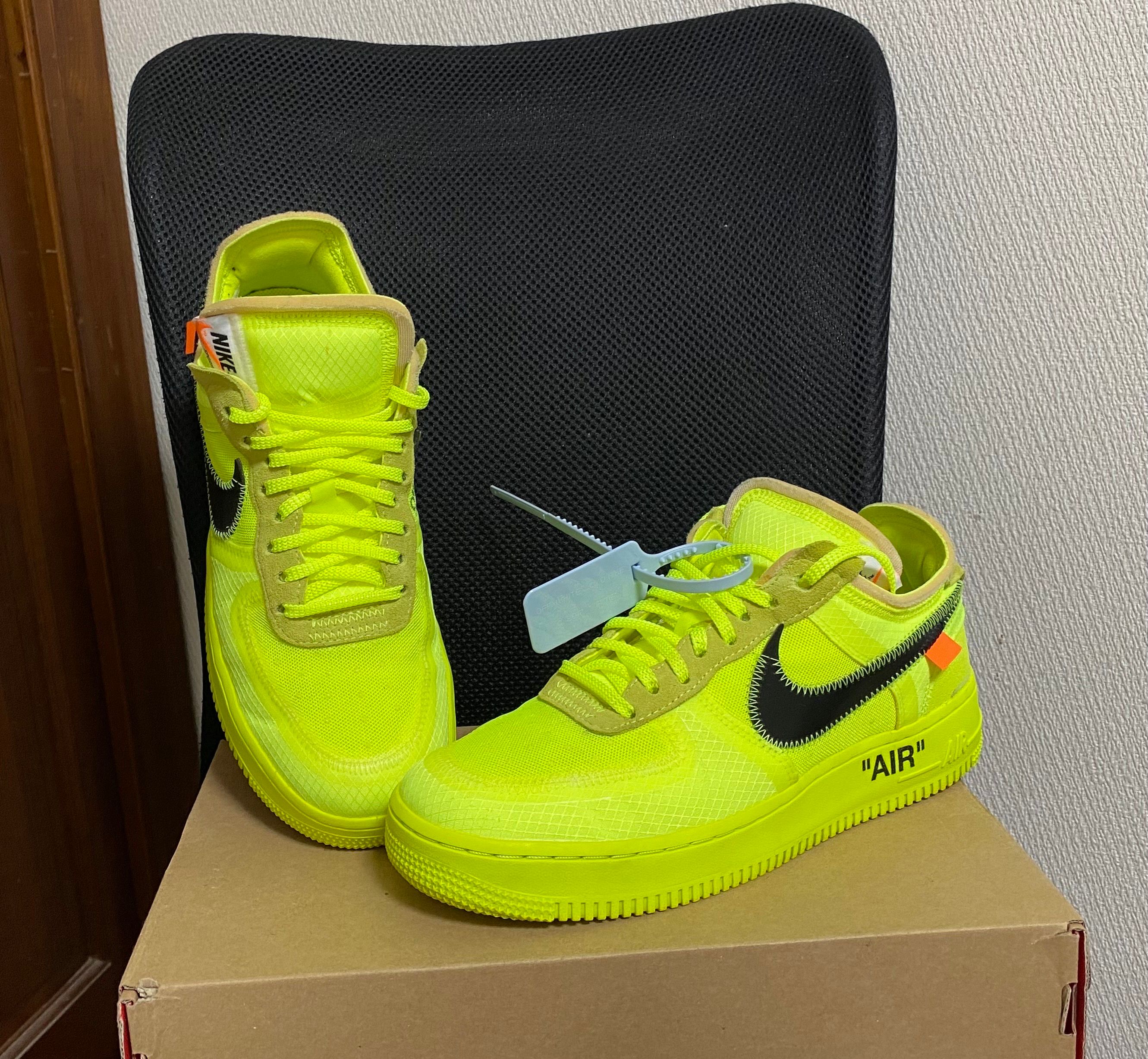 Off-White × Nike Air Force 1 Low "Volt"