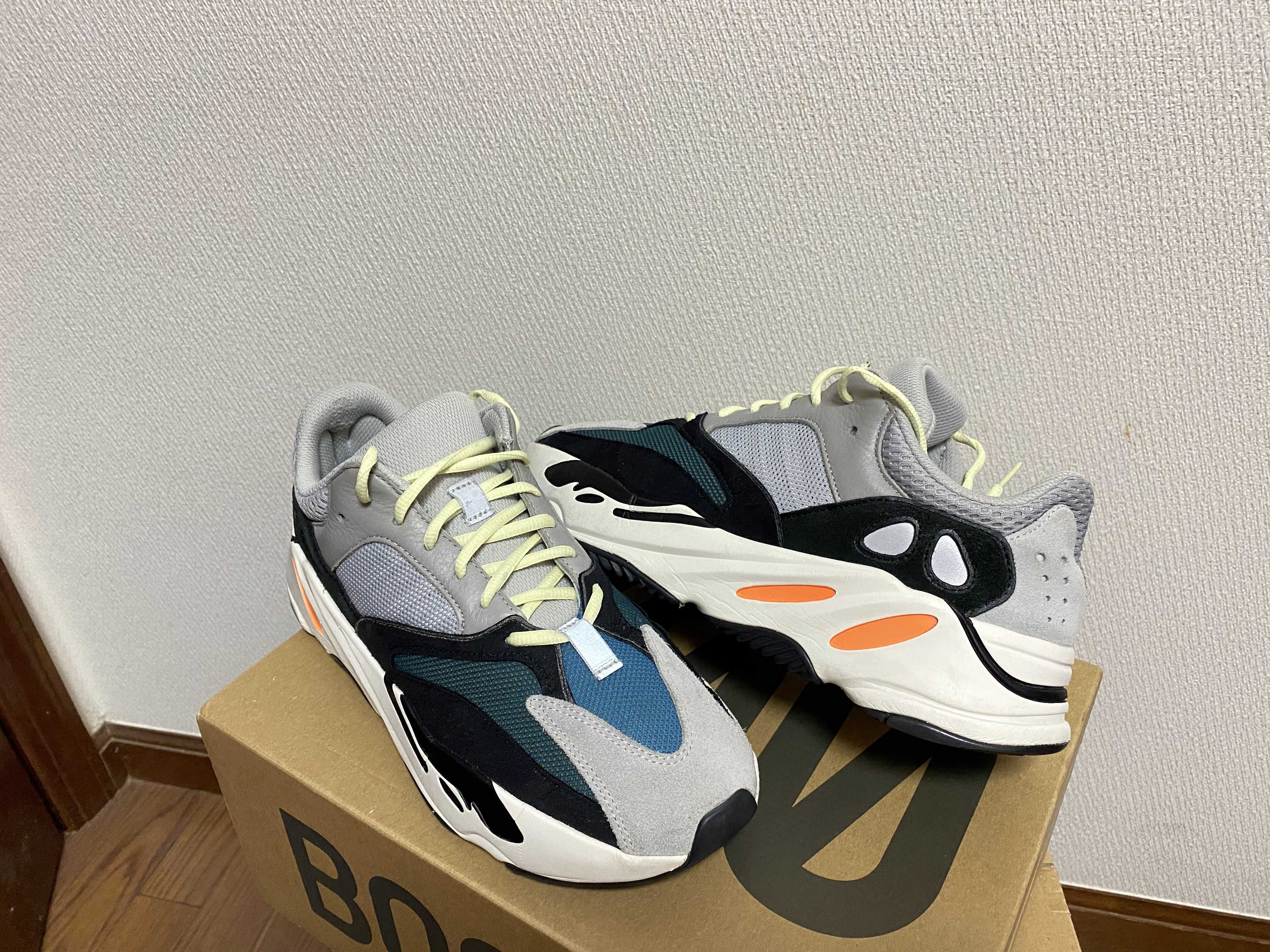 adidas YEEZY Boost 700 "Wave Runner"
