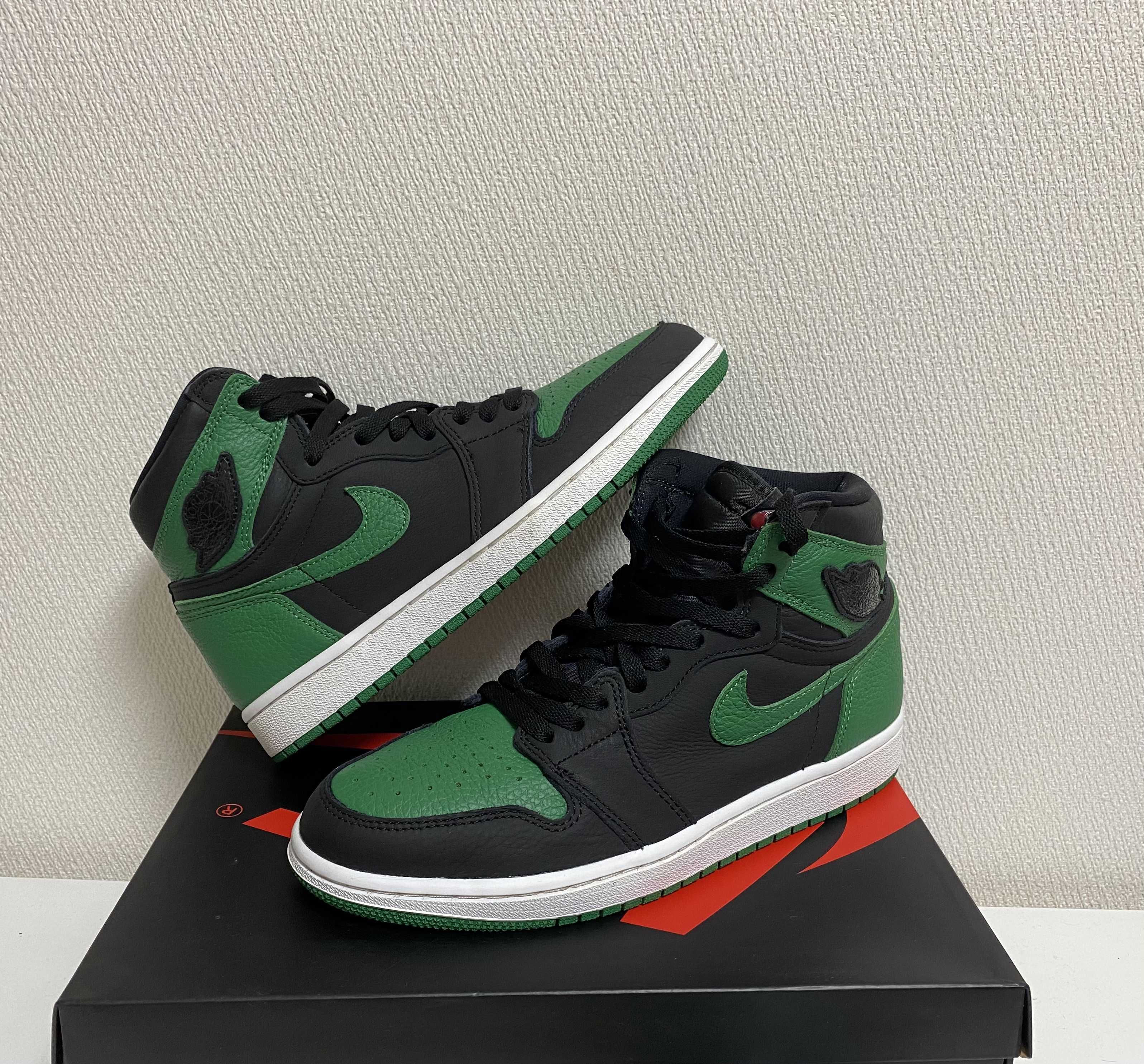 Nike Air Jordan 1 Retro High OG "Black/Pine Green" (2020)      
