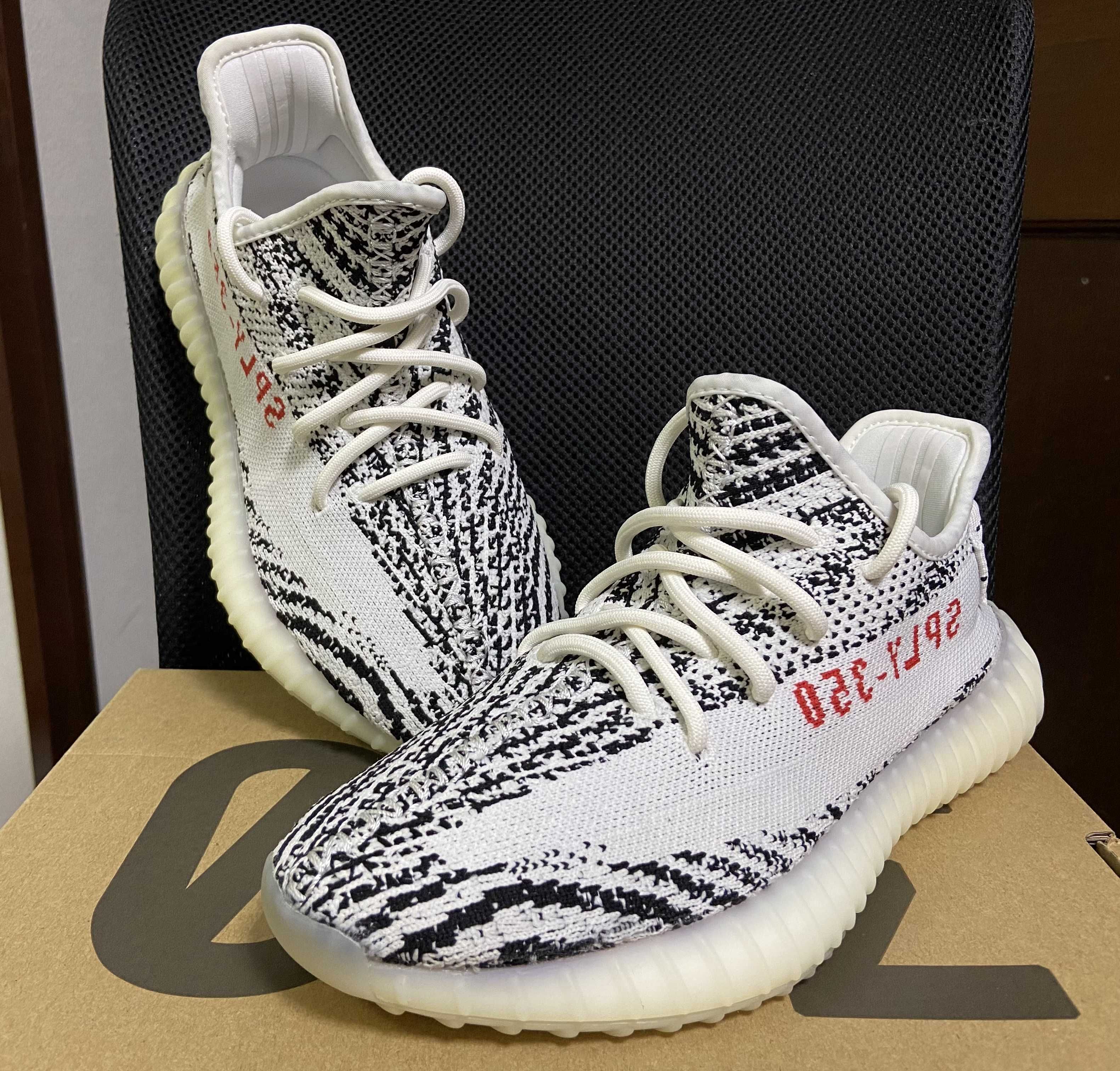 adidas YEEZY Boost 350 V2 "Zebra"