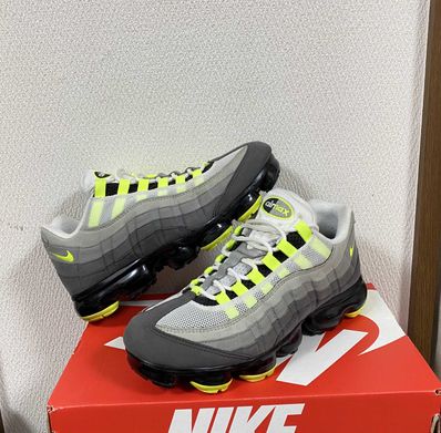 Nike Air Vapormax 95 "Neon"