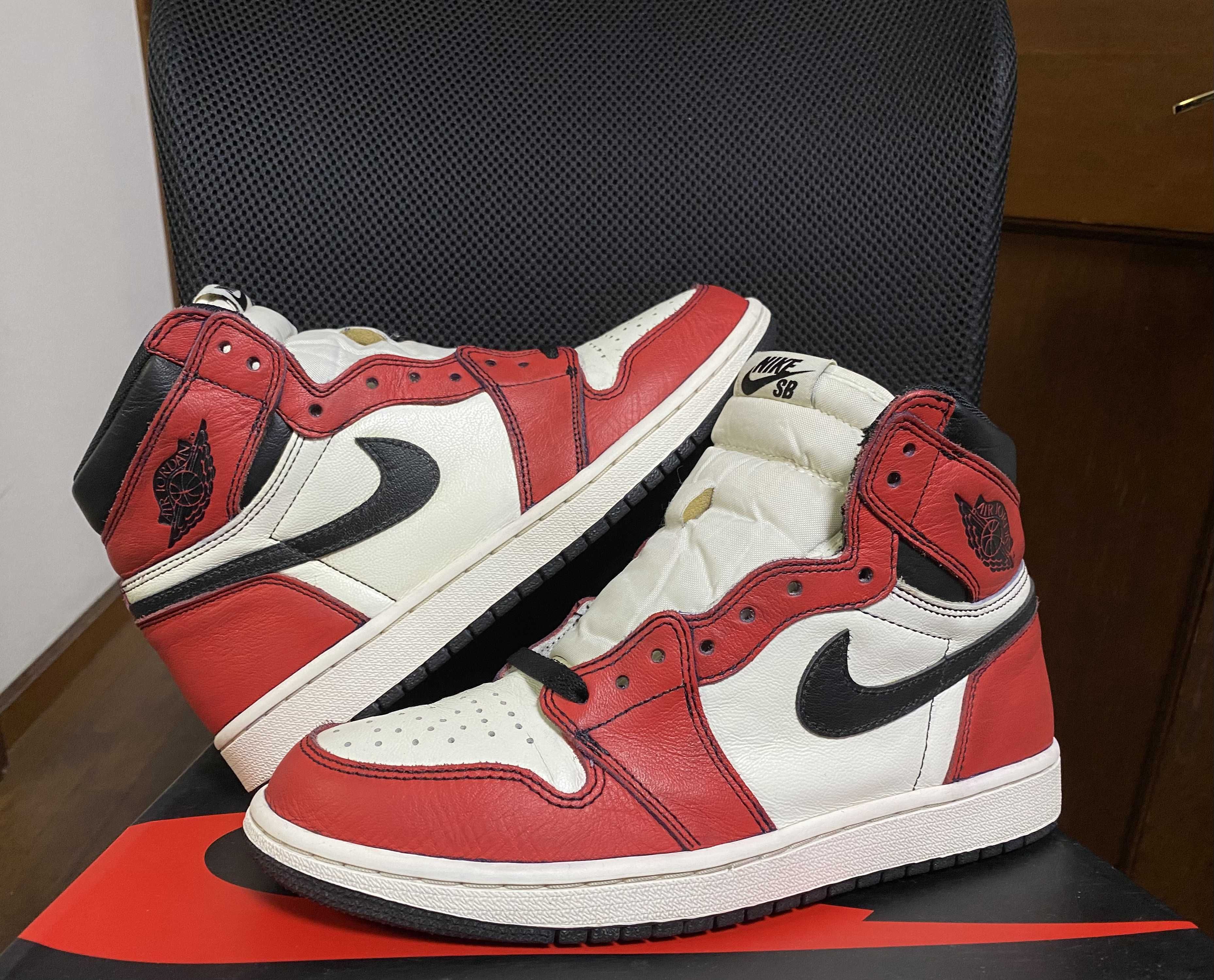 Nike SB × Air Jordan 1 Retro High "La To Chicago"  