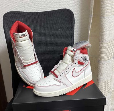 Nike Air Jordan 1 Retro High OG "Sail/University Red"