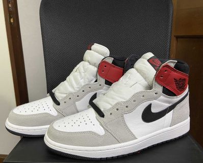 Nike Air Jordan 1 High OG "White/Black/Light Smoke Grey"