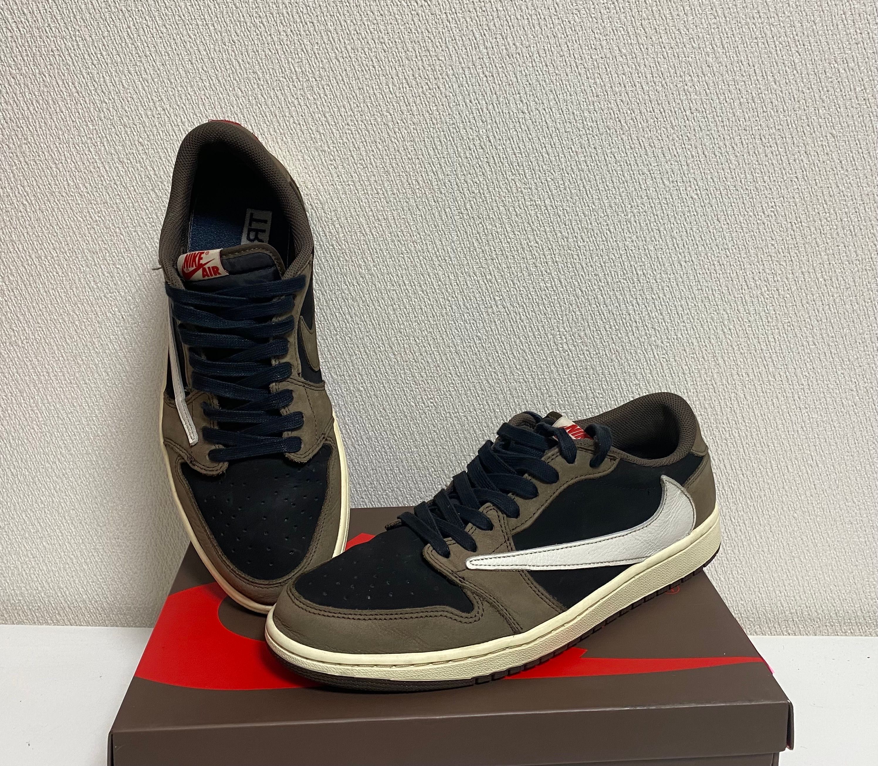 Travis Scott × Nike Air Jordan 1 Low OG SP-T  "Black/Dark Mocha"