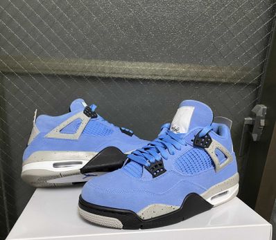Nike Air Jordan 4 "University Blue"