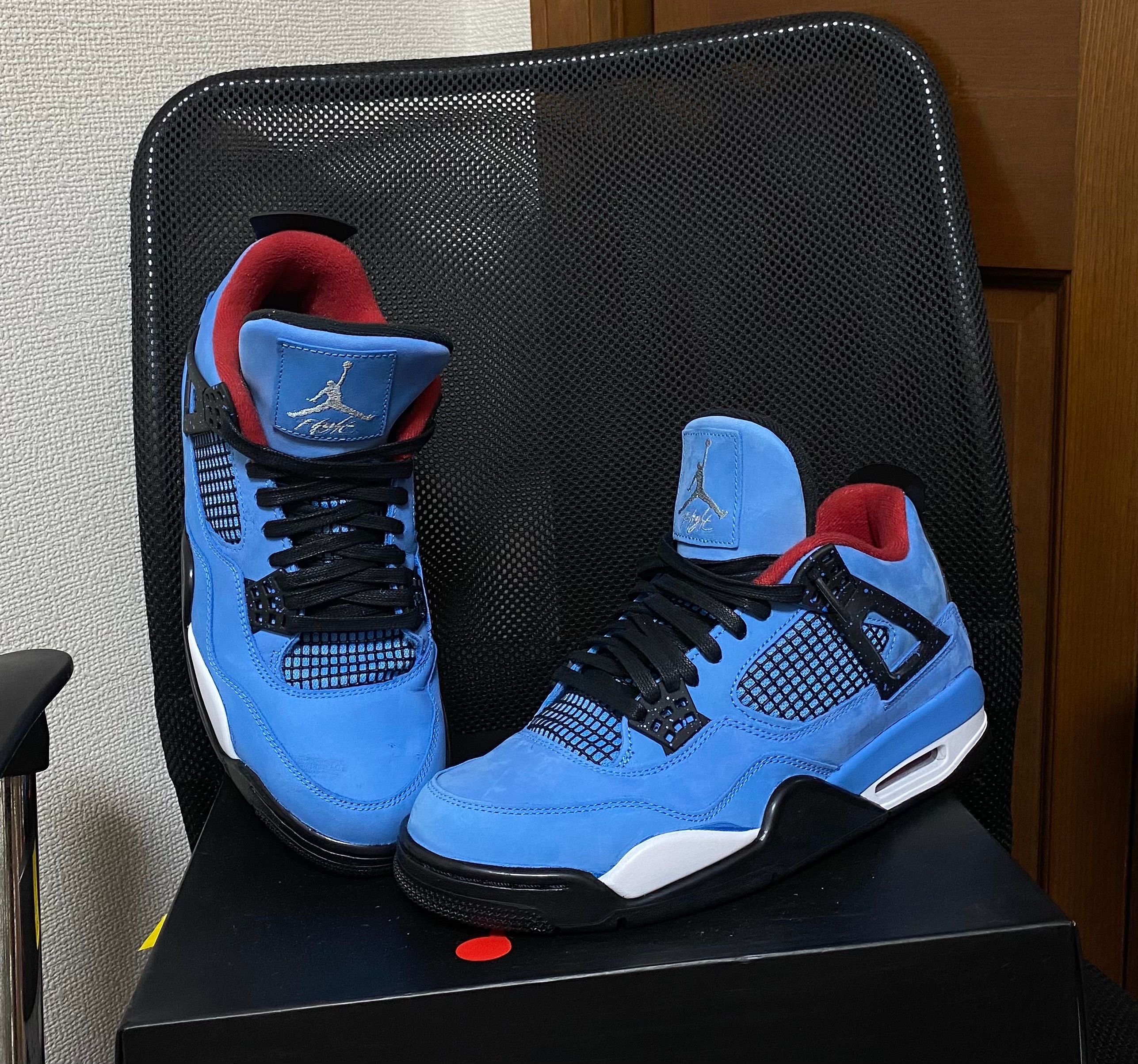 Travis Scott × Nike Air Jordan 4 Retro Cactus Jack "University Blue"