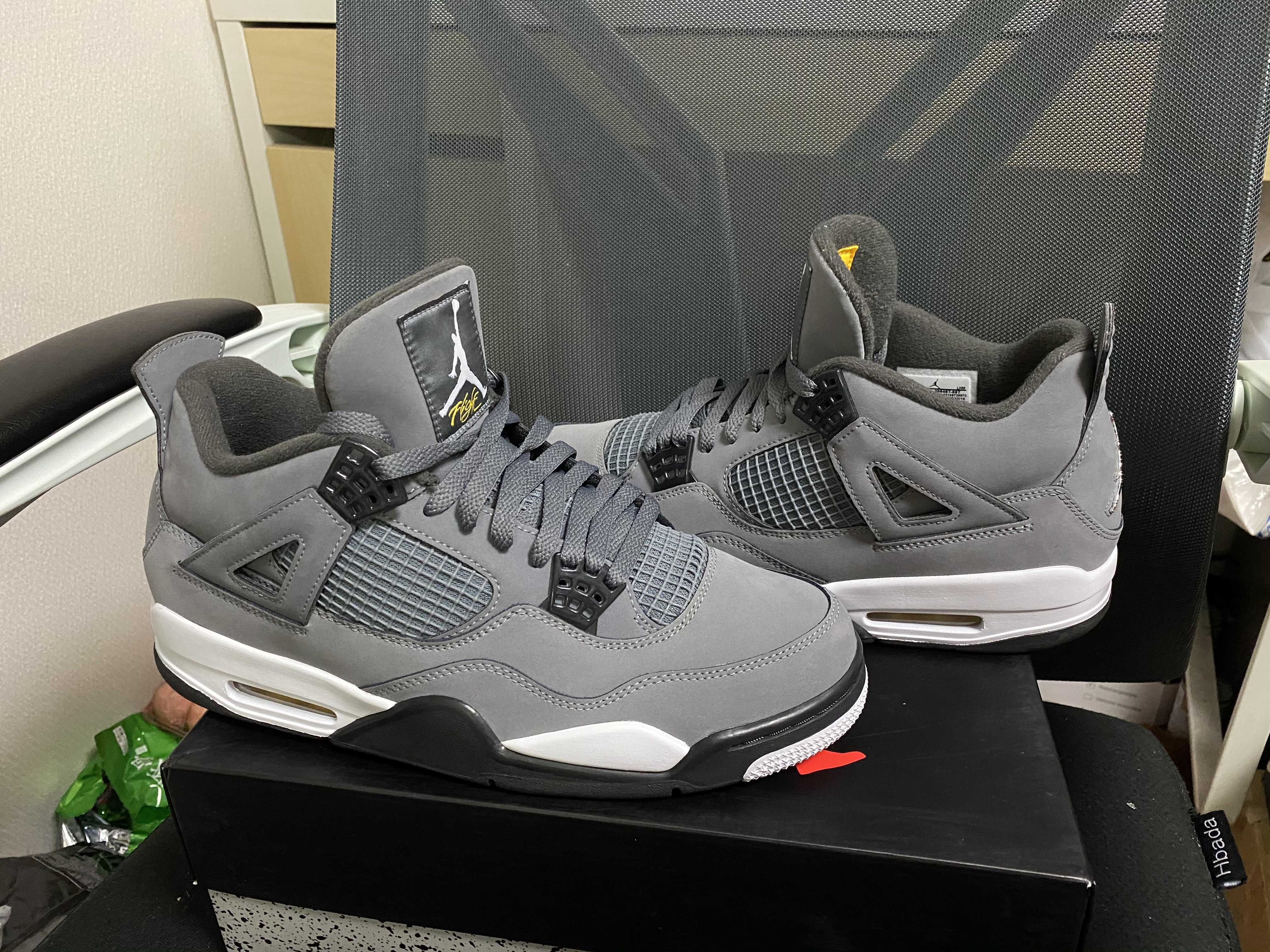 Nike Air Jordan 4 "Cool Grey"