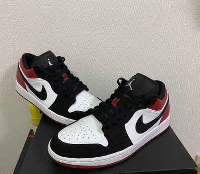 Nike Air Jordan 1 Low "Black Toe"