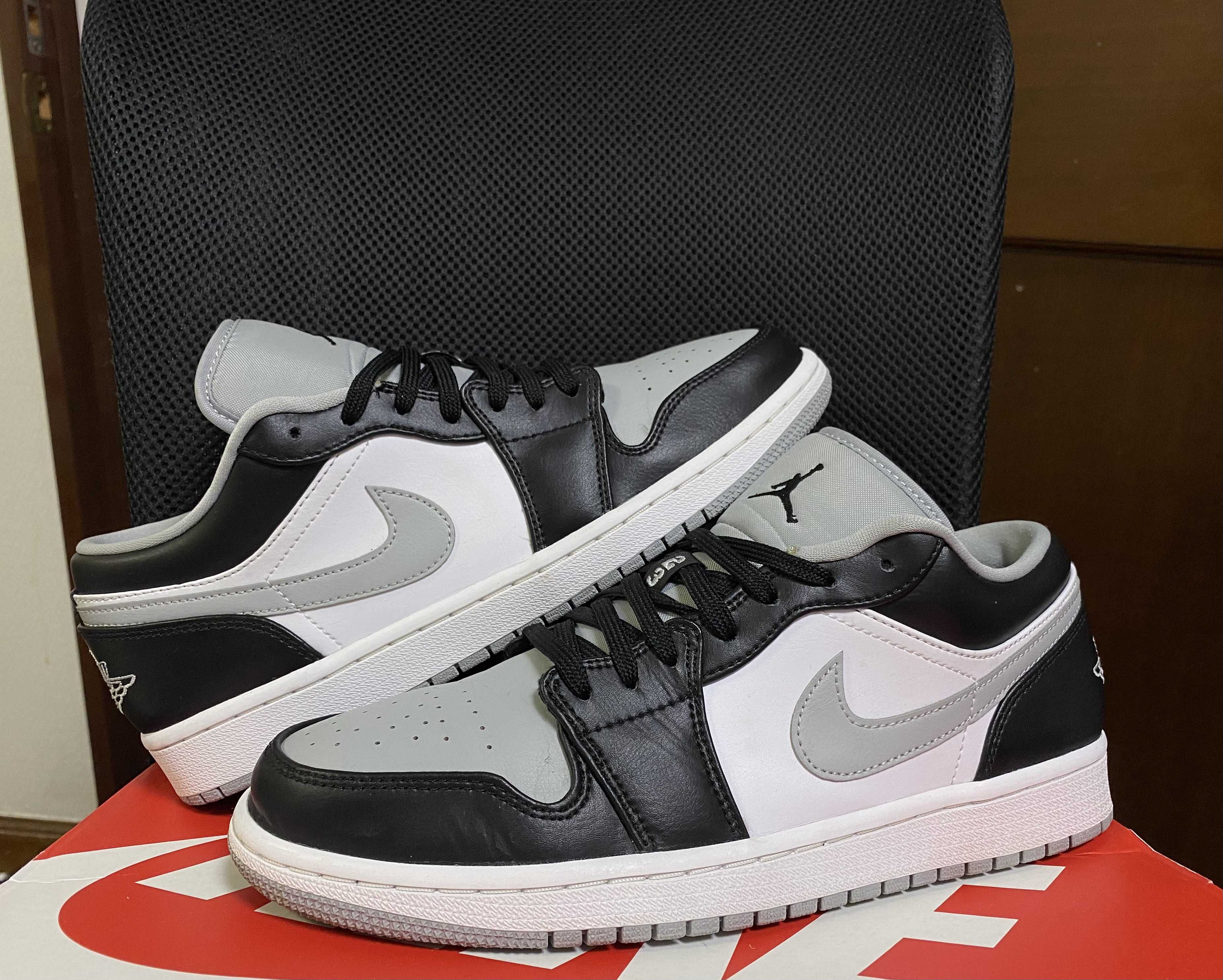 NIKE AIR JORDAN 1 LOW "BLACK/LIGHT SMOKE GREY"