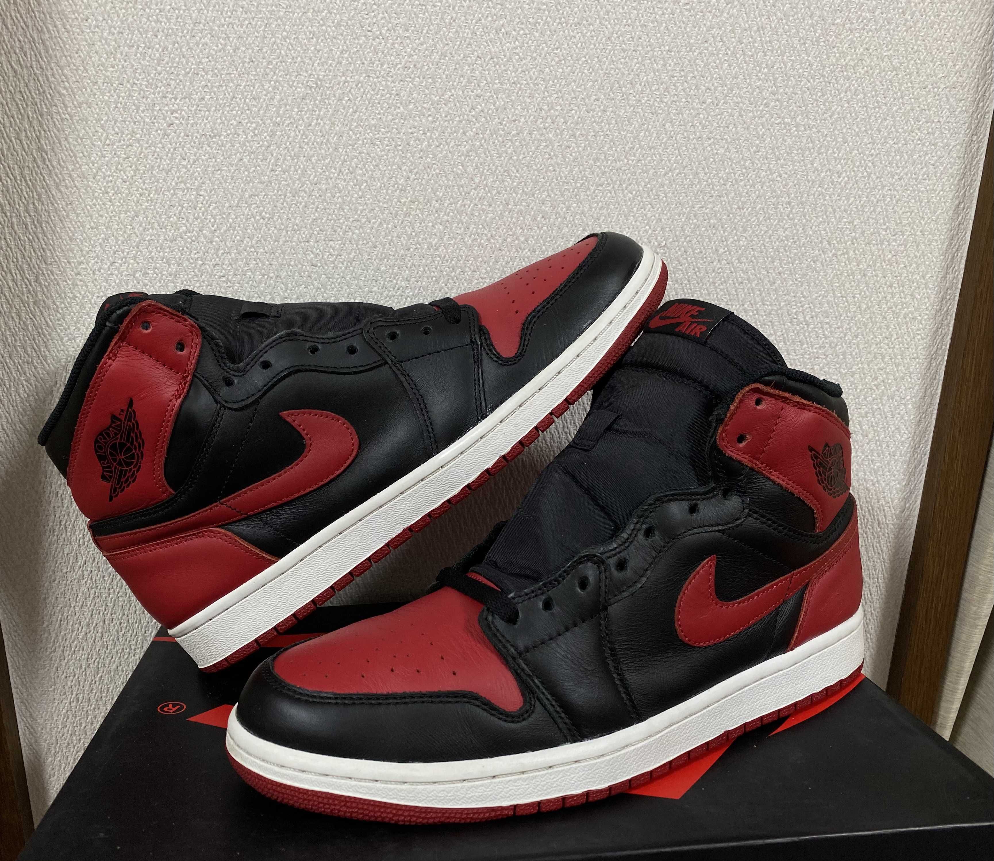 Nike Air Jordan 1 Retro High OG "Bred" (2013)