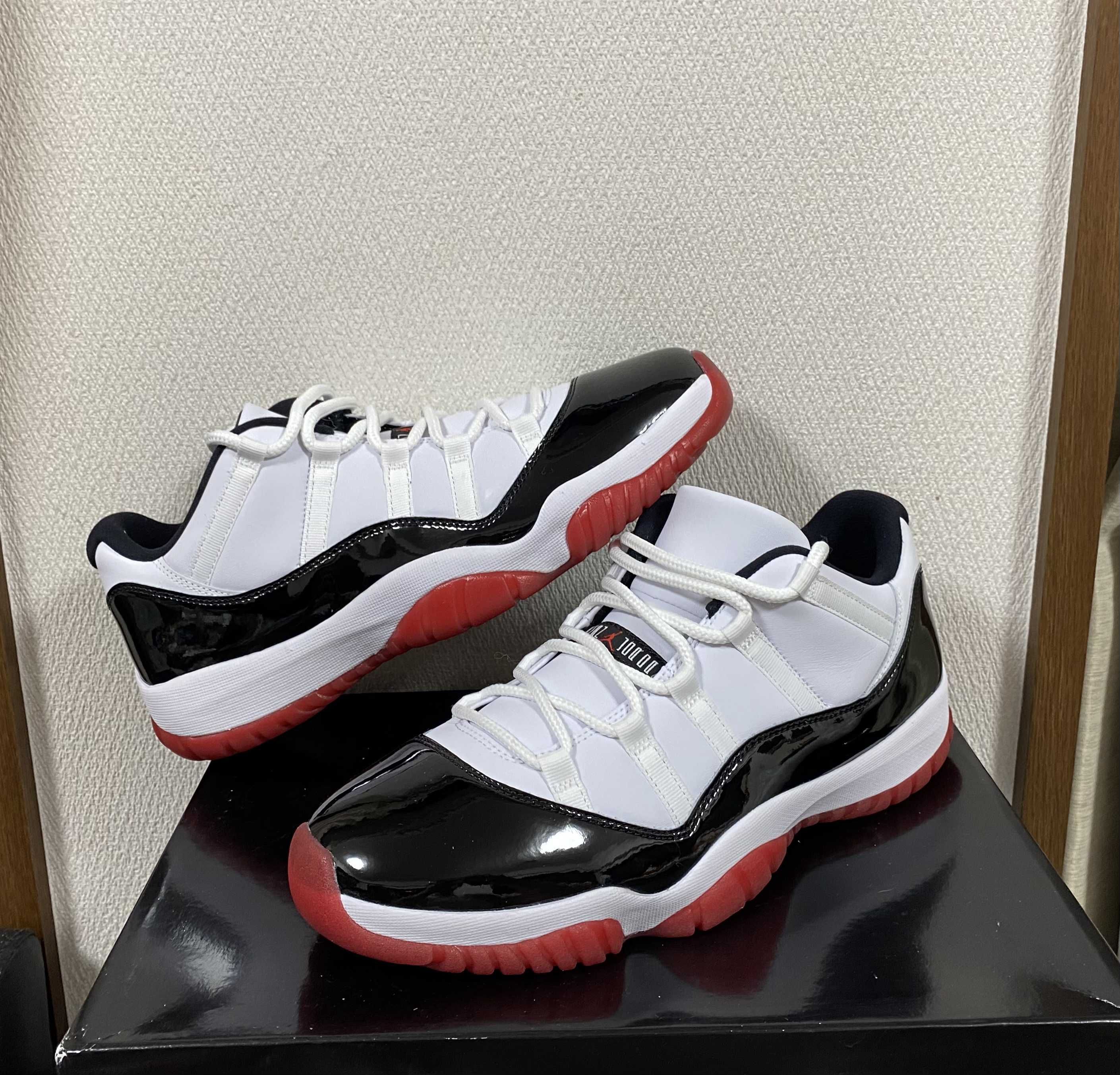 Nike Air Jordan 11 Low "Gym Red"
