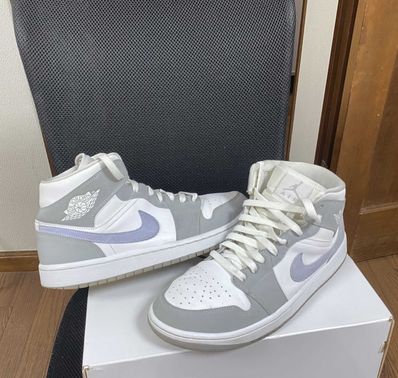 Nike Women's Air Jordan 1 Mid "Wolf Grey"