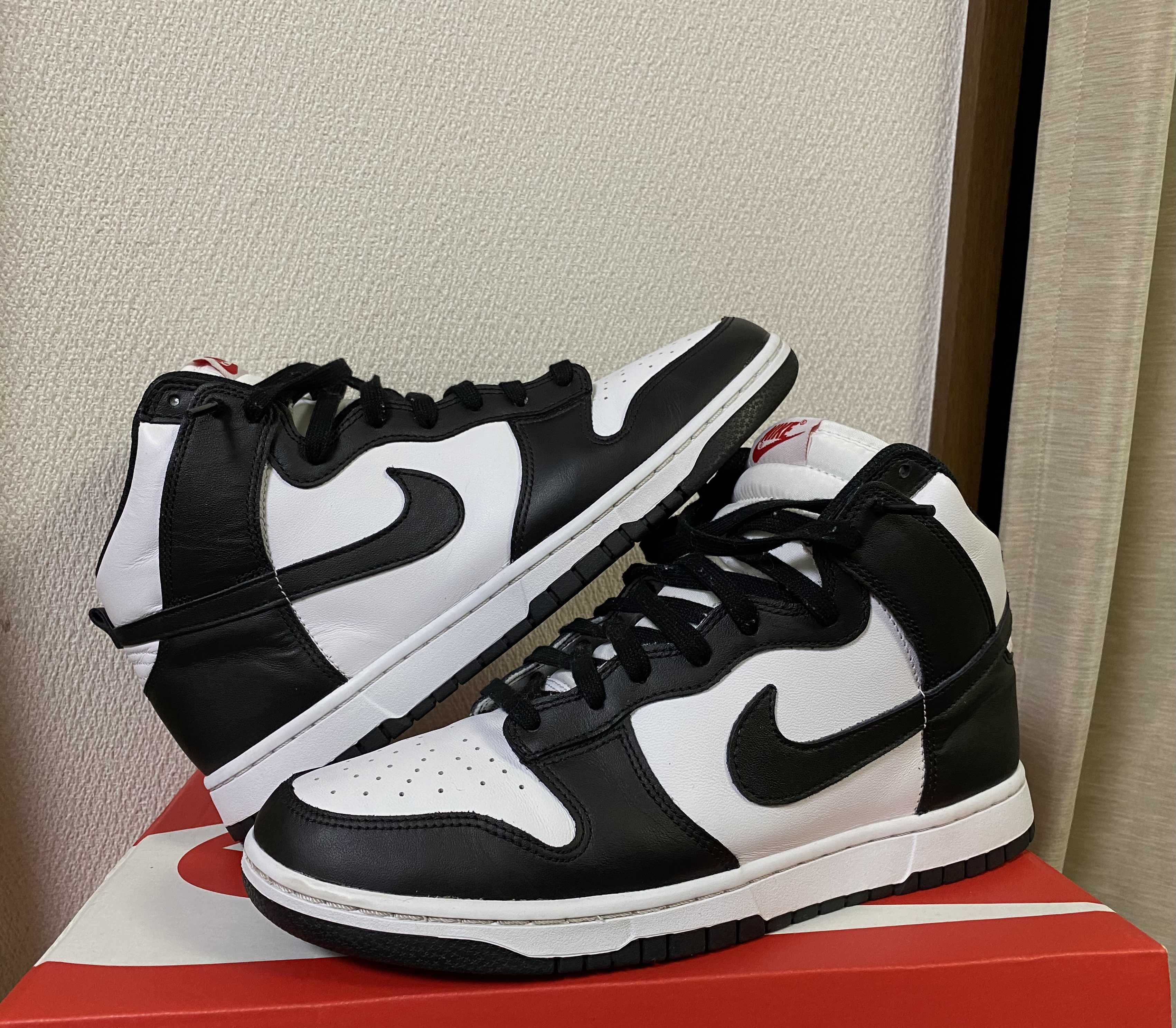 Nike Dunk High "Black and White"