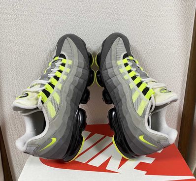 Nike Air Vapormax 95 "Neon"