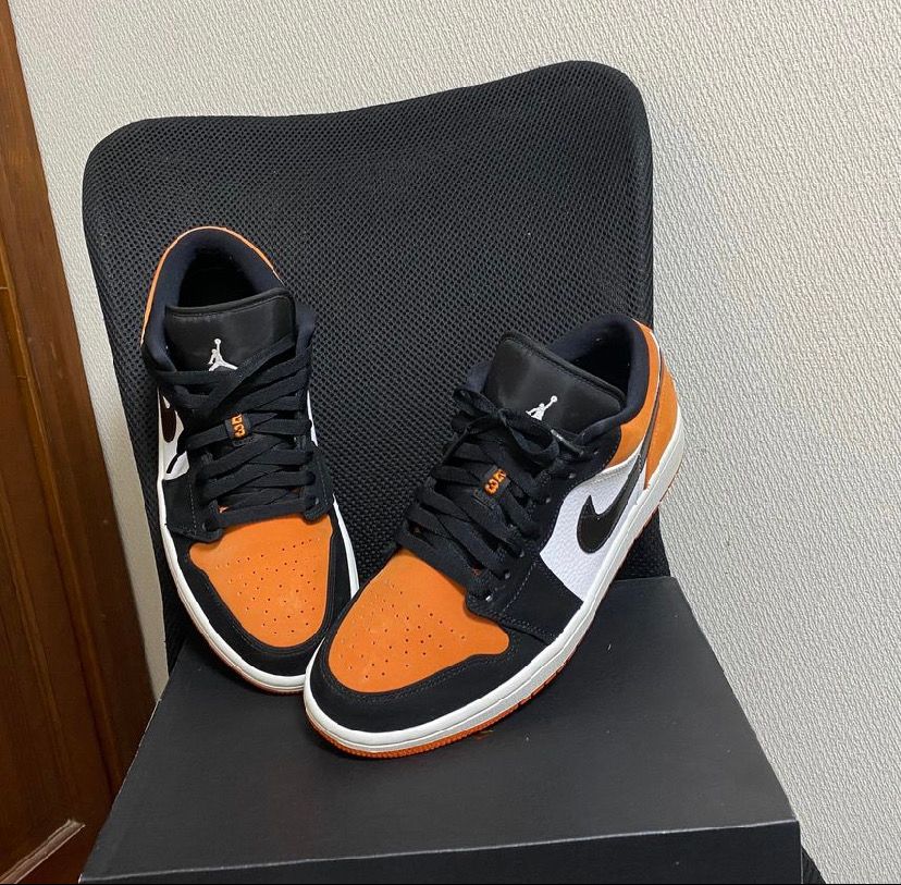 Nike Air Jordan 1 Low "Shattered Backboard"