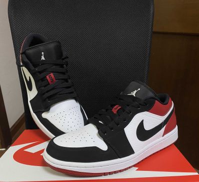 Nike Air Jordan 1 Low "Black Toe"