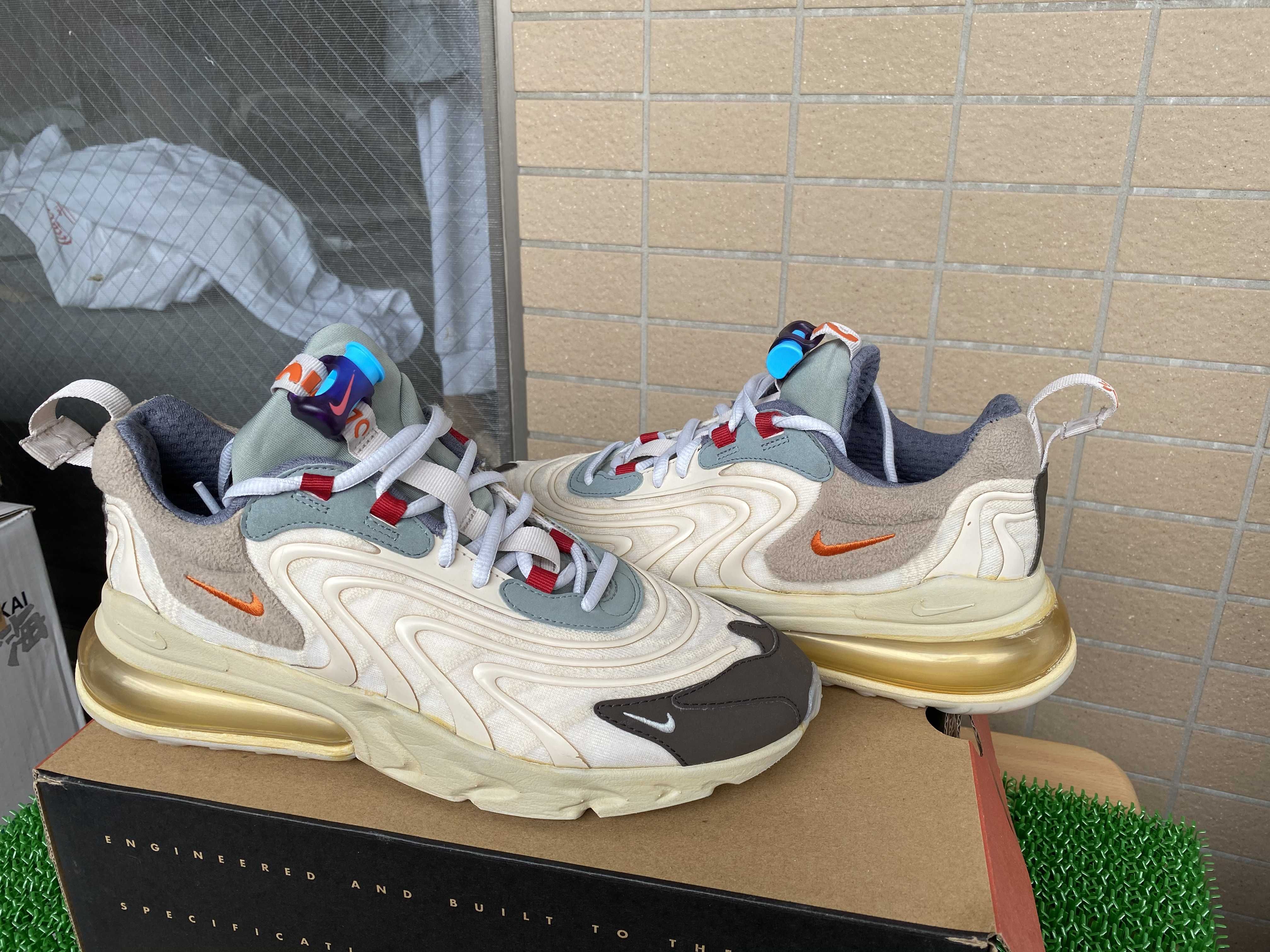 Travis Scott  × Nike Air Max 270 "Cactus Trails"