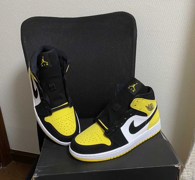 Nike Air Jordan 1 Mid "Yellow Toe Black"