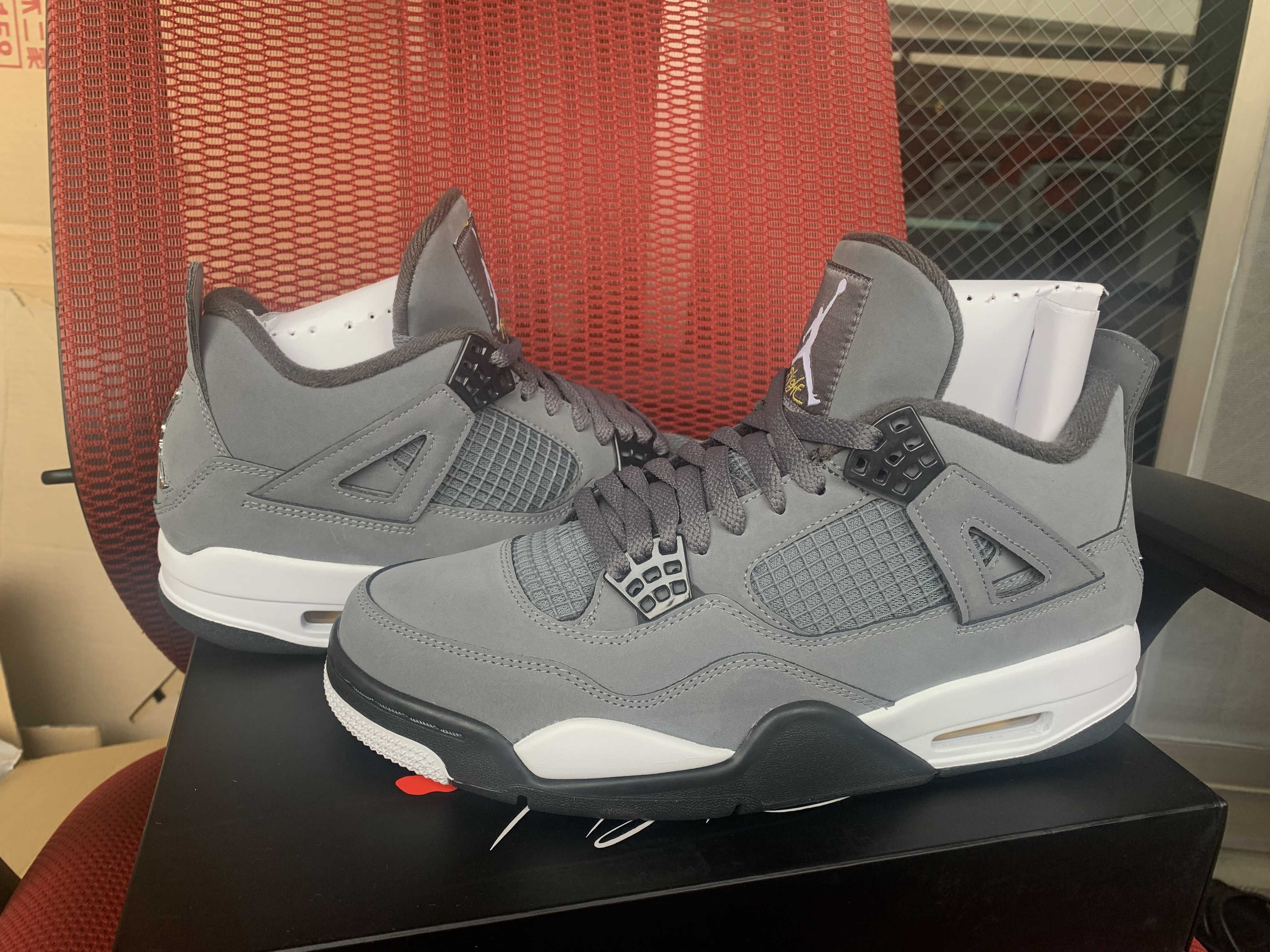Nike Air Jordan 4 "Cool Grey"