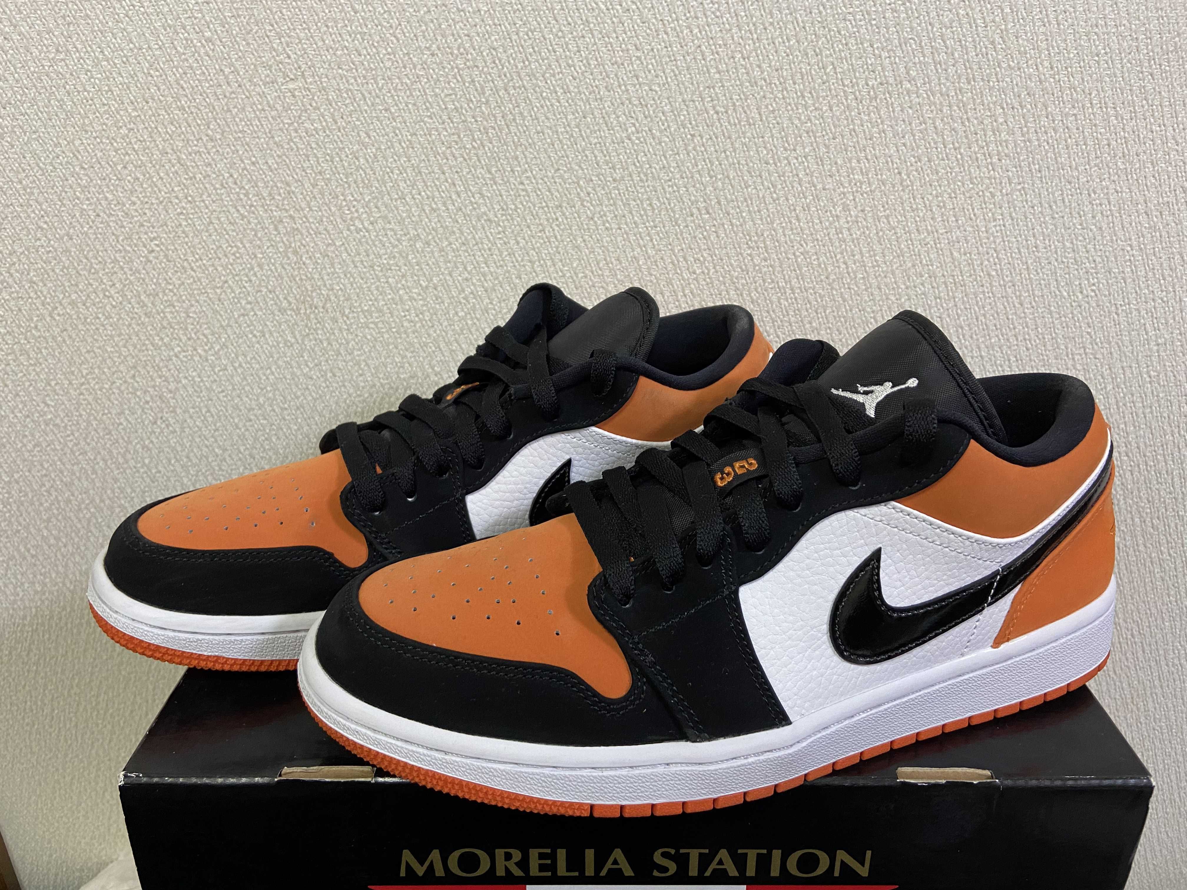 Nike Air Jordan 1 Low "Shattered Backboard"