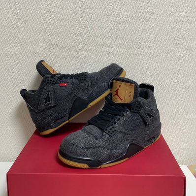 Nike × Levi's Air Jordan 4