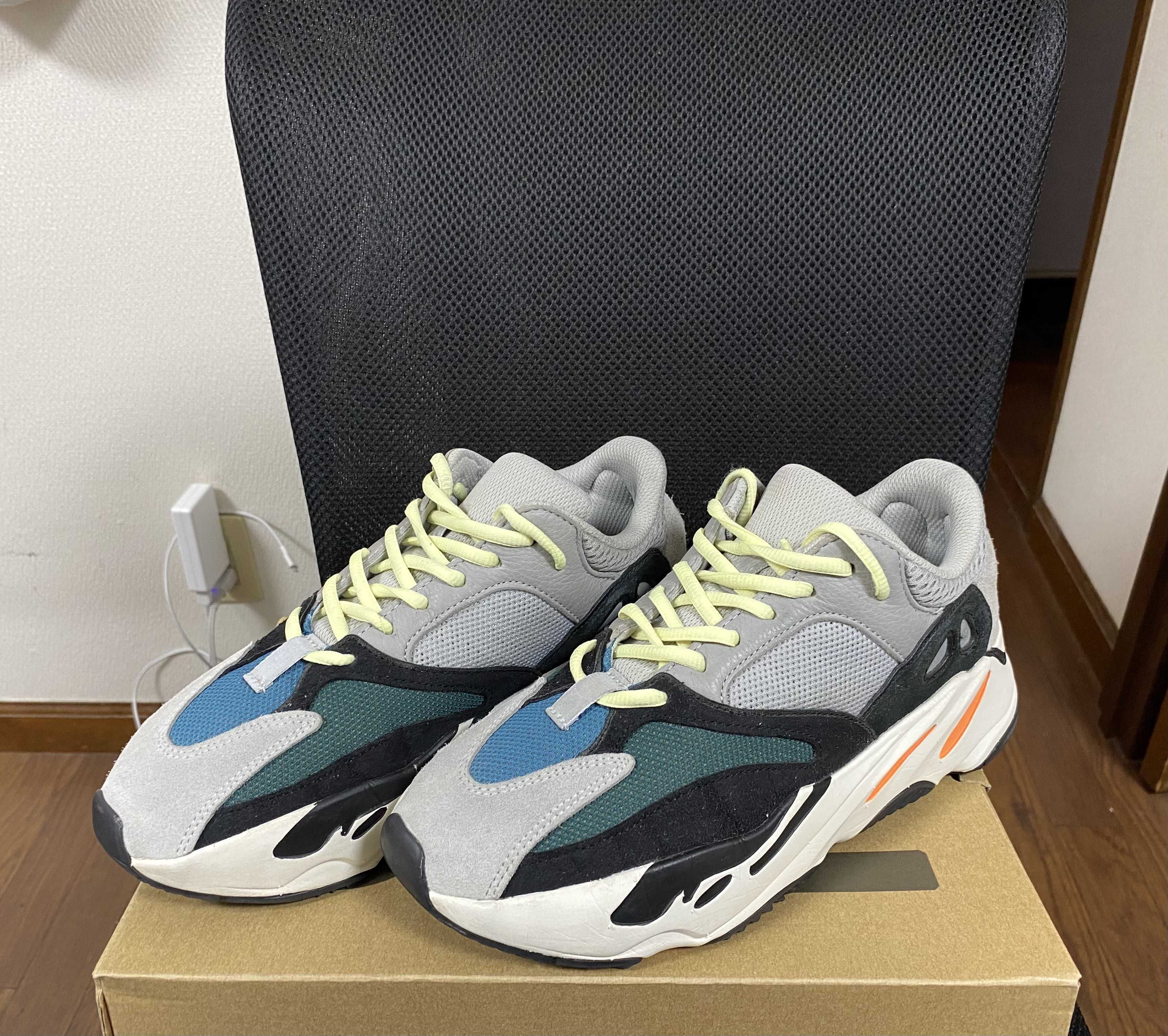 adidas YEEZY Boost 700 "Wave Runner"