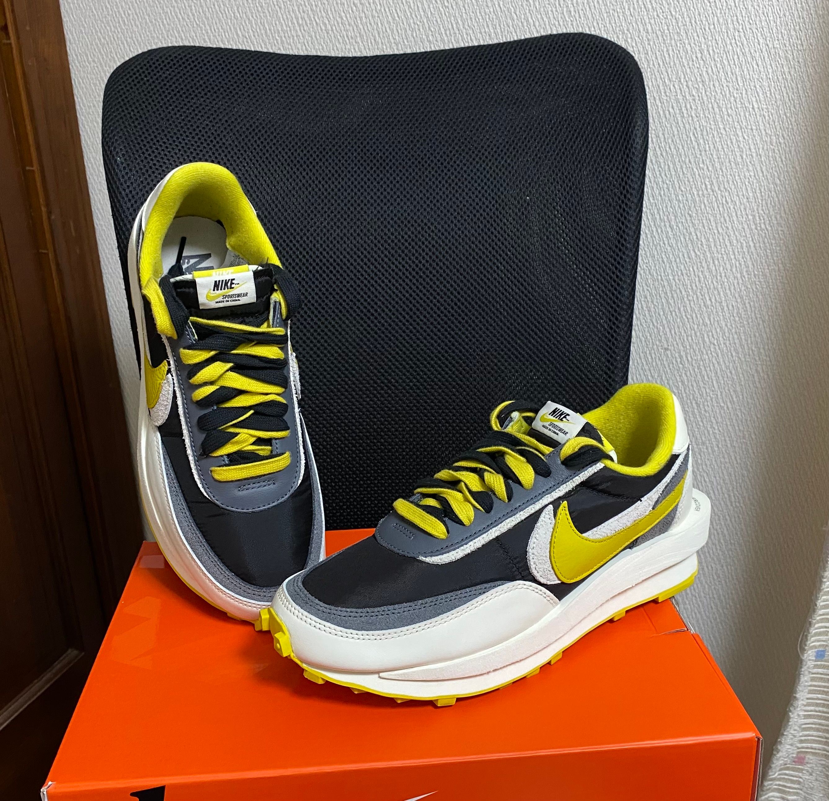 UNDERCOVER × sacai × Nike LD Waffle "Black/Sail-Dark Grey-Bright Citron"
