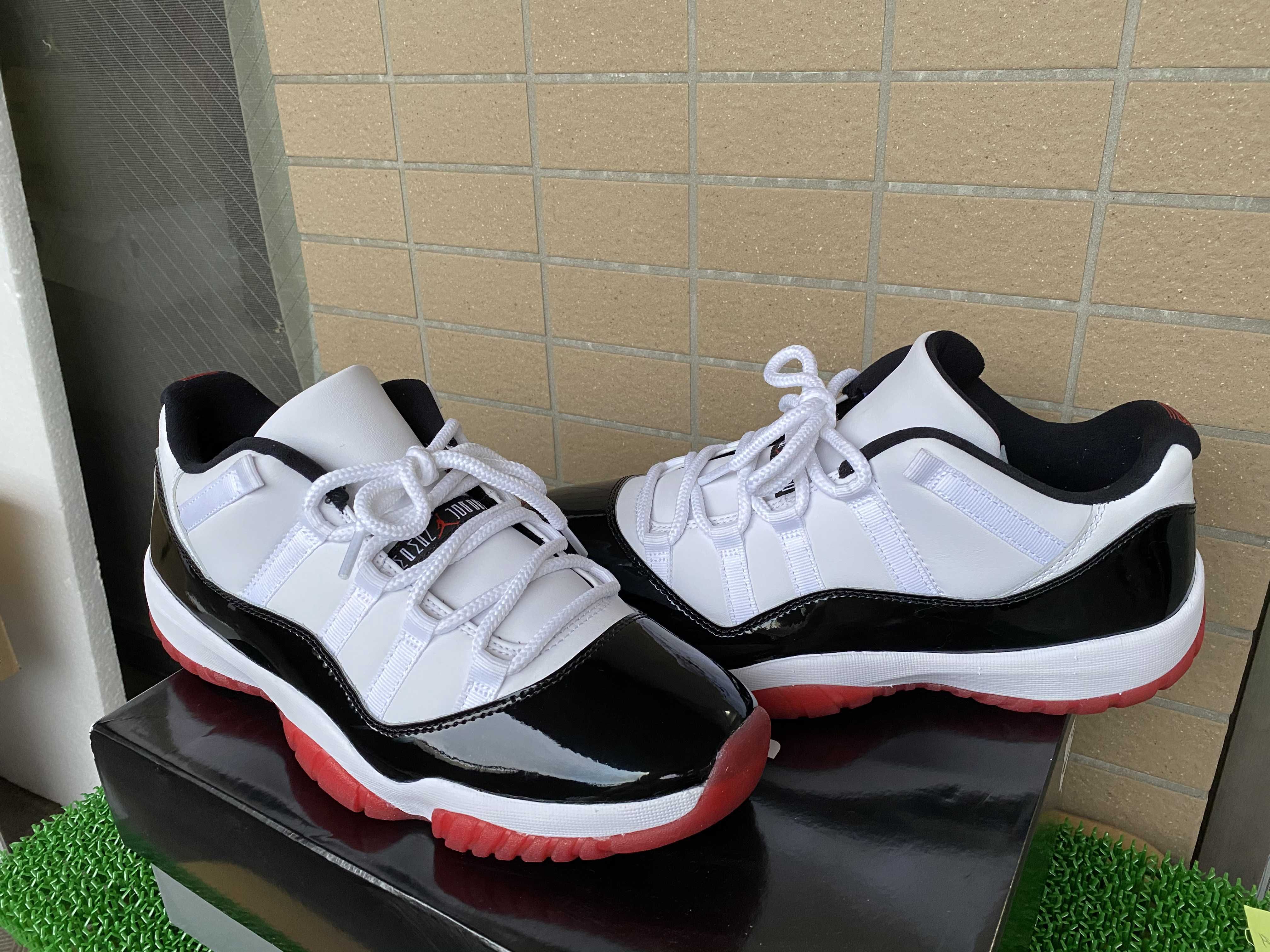 Nike Air Jordan 11 Low "Gym Red"