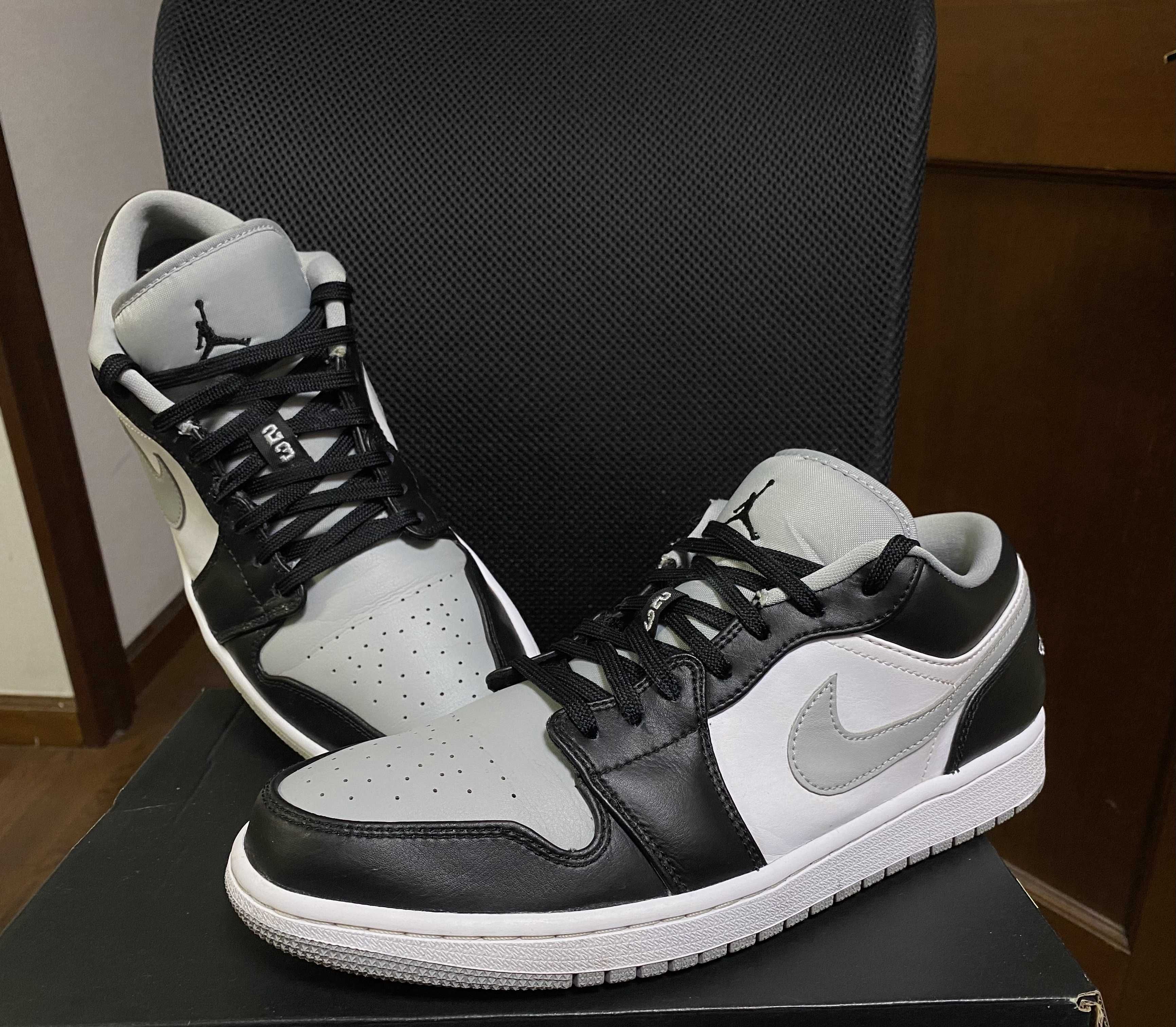 NIKE AIR JORDAN 1 LOW "BLACK/LIGHT SMOKE GREY"