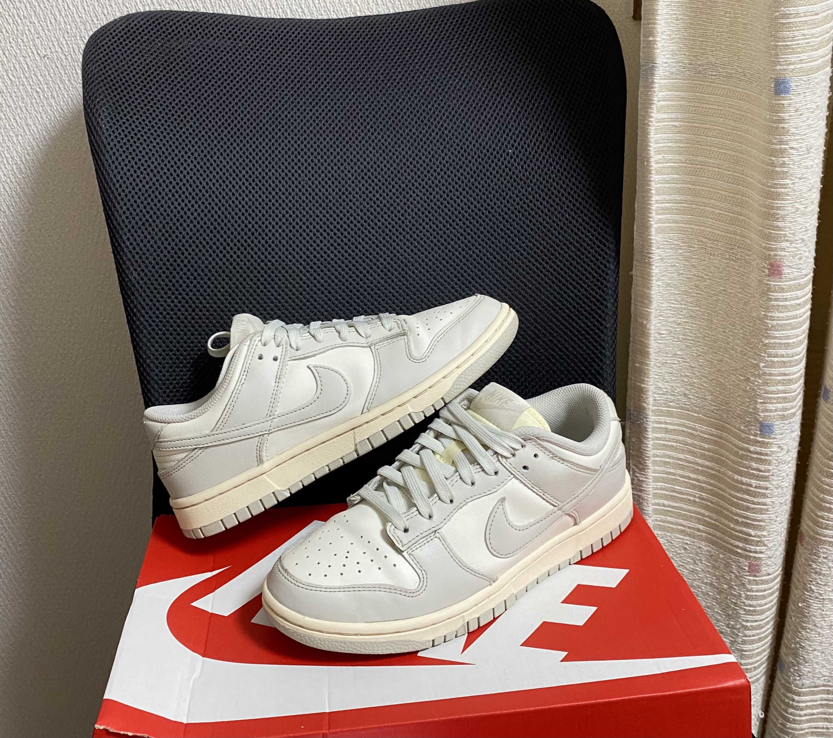Nike Women's Dunk Low "Light Bone"