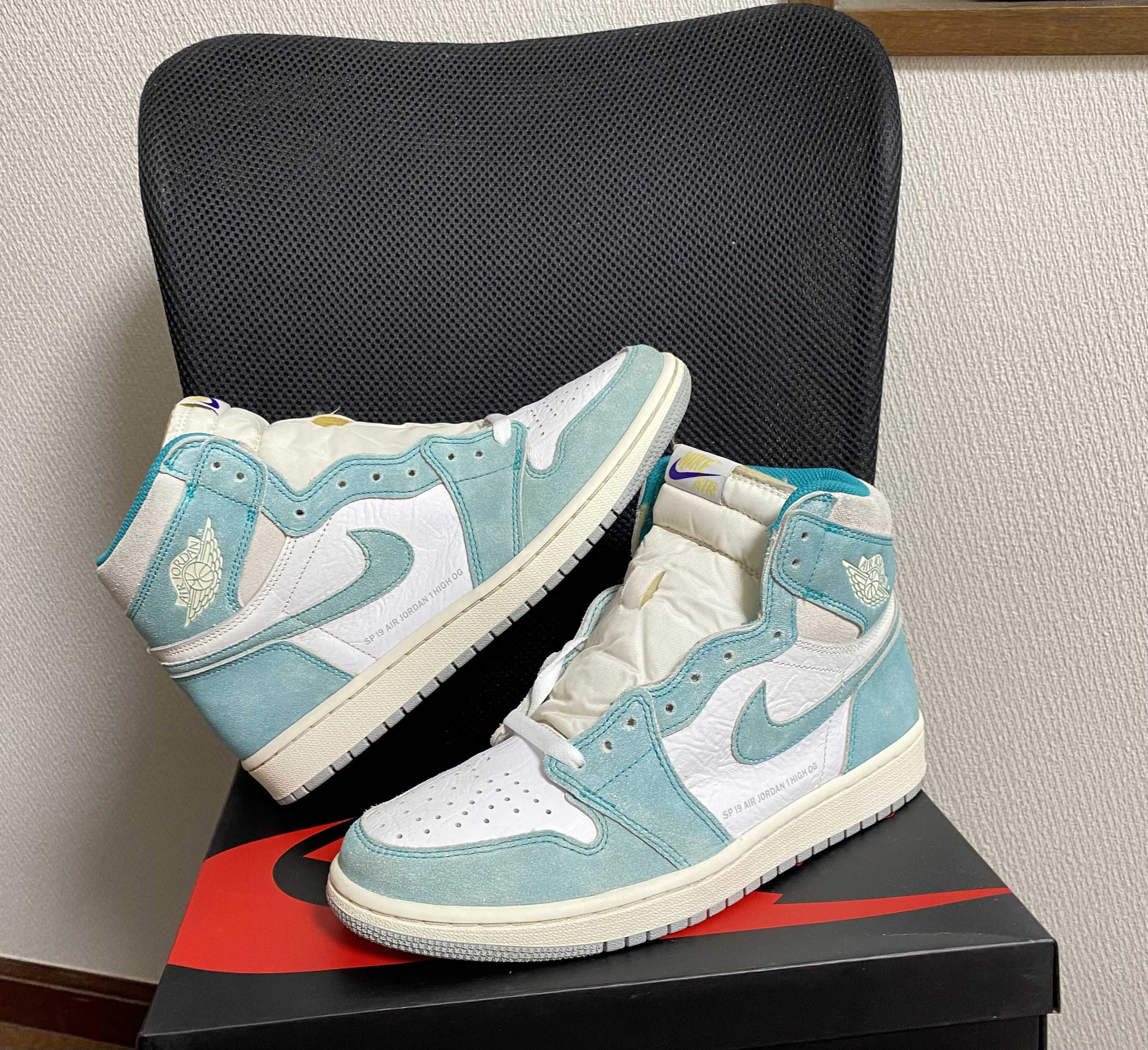 Nike Air Jordan 1 Retro High OG "Turbo Green"