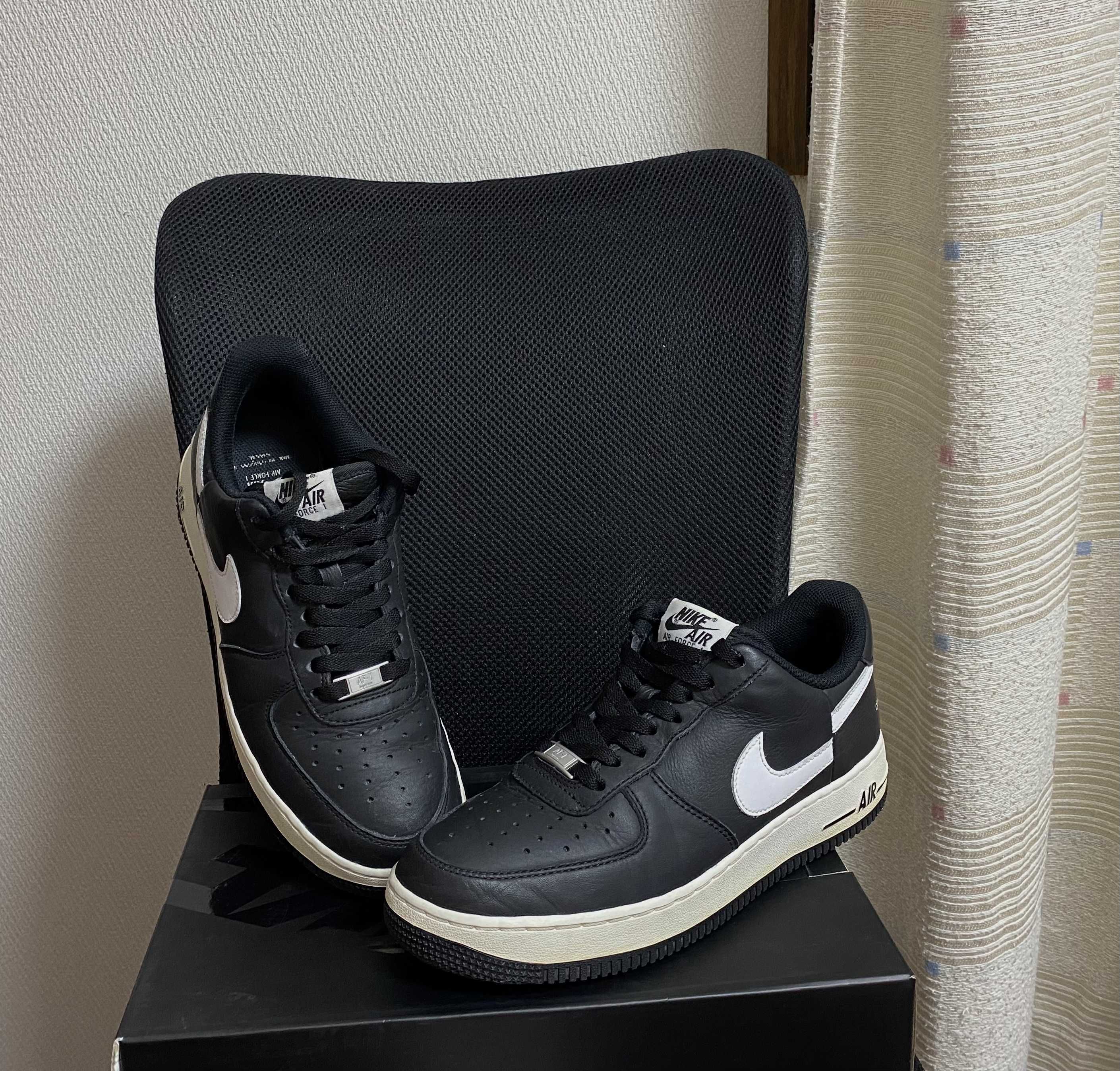 Supreme × COMME des GARCONS SHIRT × Nike Air Force 1 Low "Black/White" (2018)