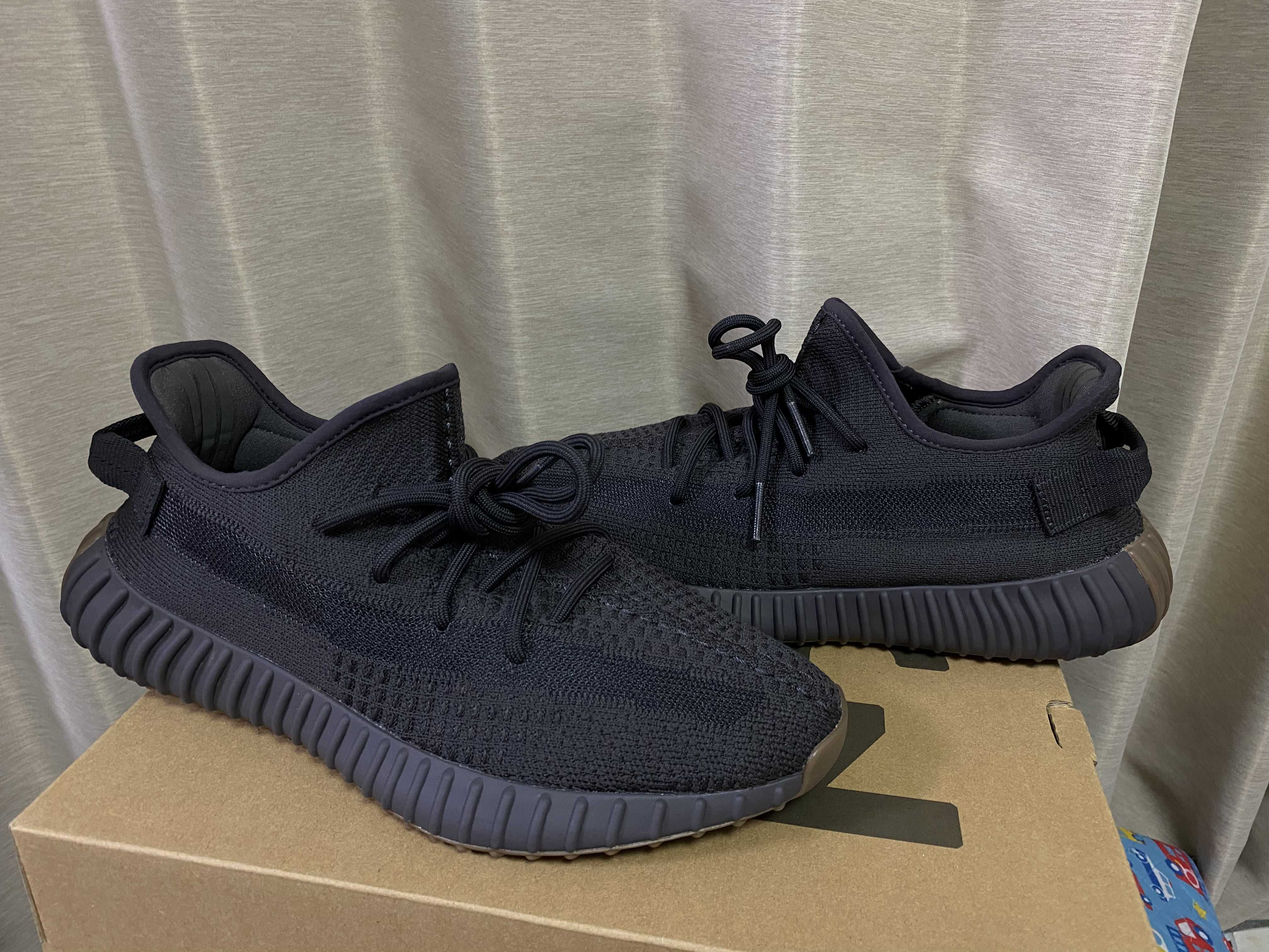  adidas YEEZY Boost 350 V2 "Cinder"