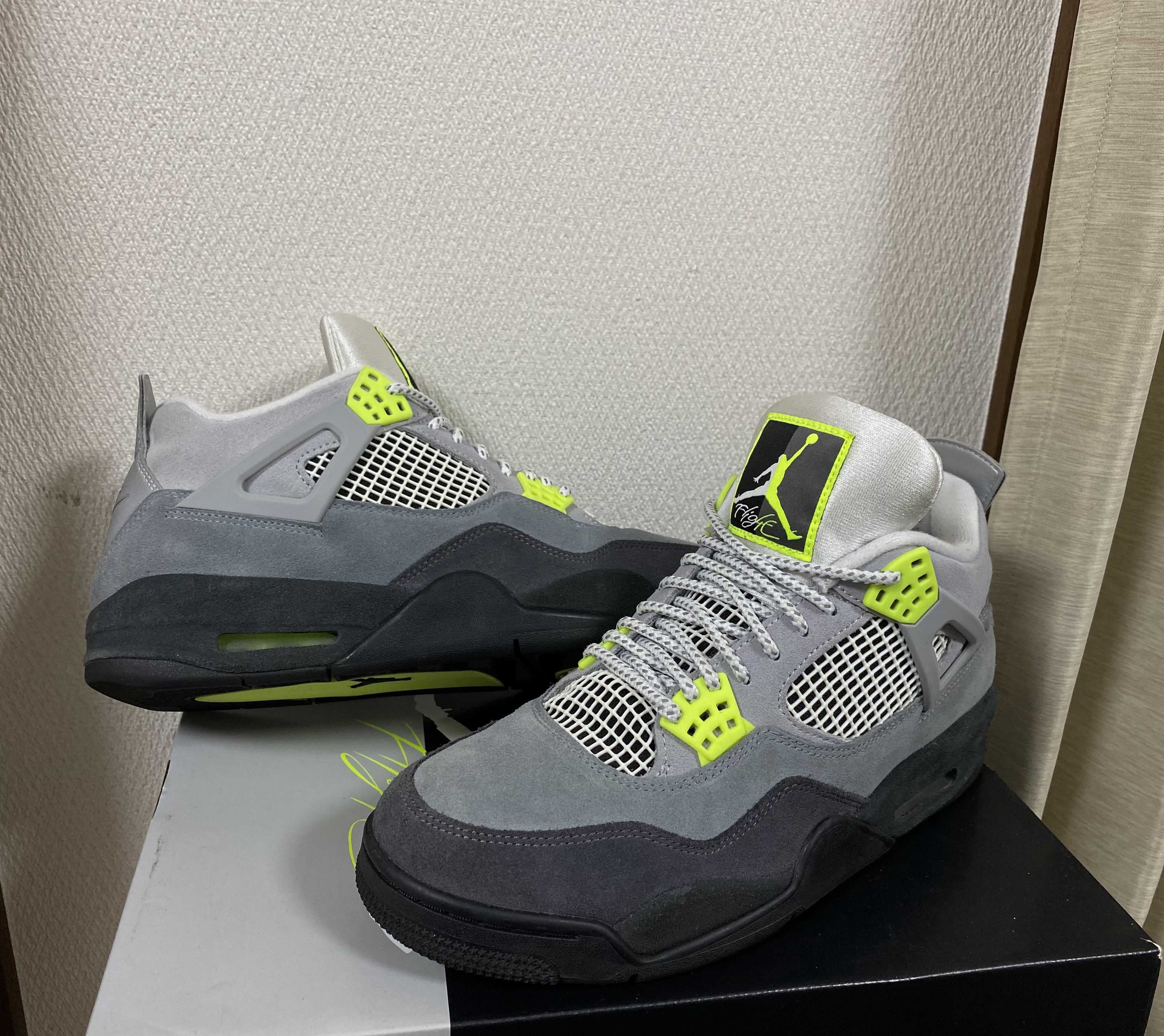 NIKE AIR JORDAN 4 RETRO LE "NEON"