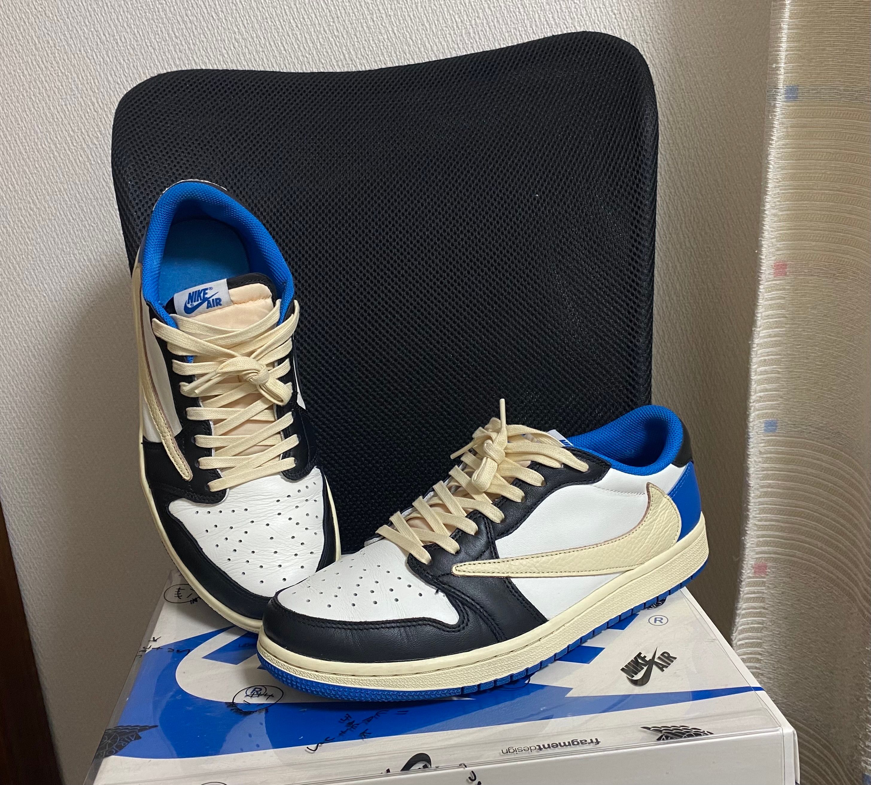 Travis Scott × fragment design × Nike Air Jordan 1 Low OG SP "Military Blue"