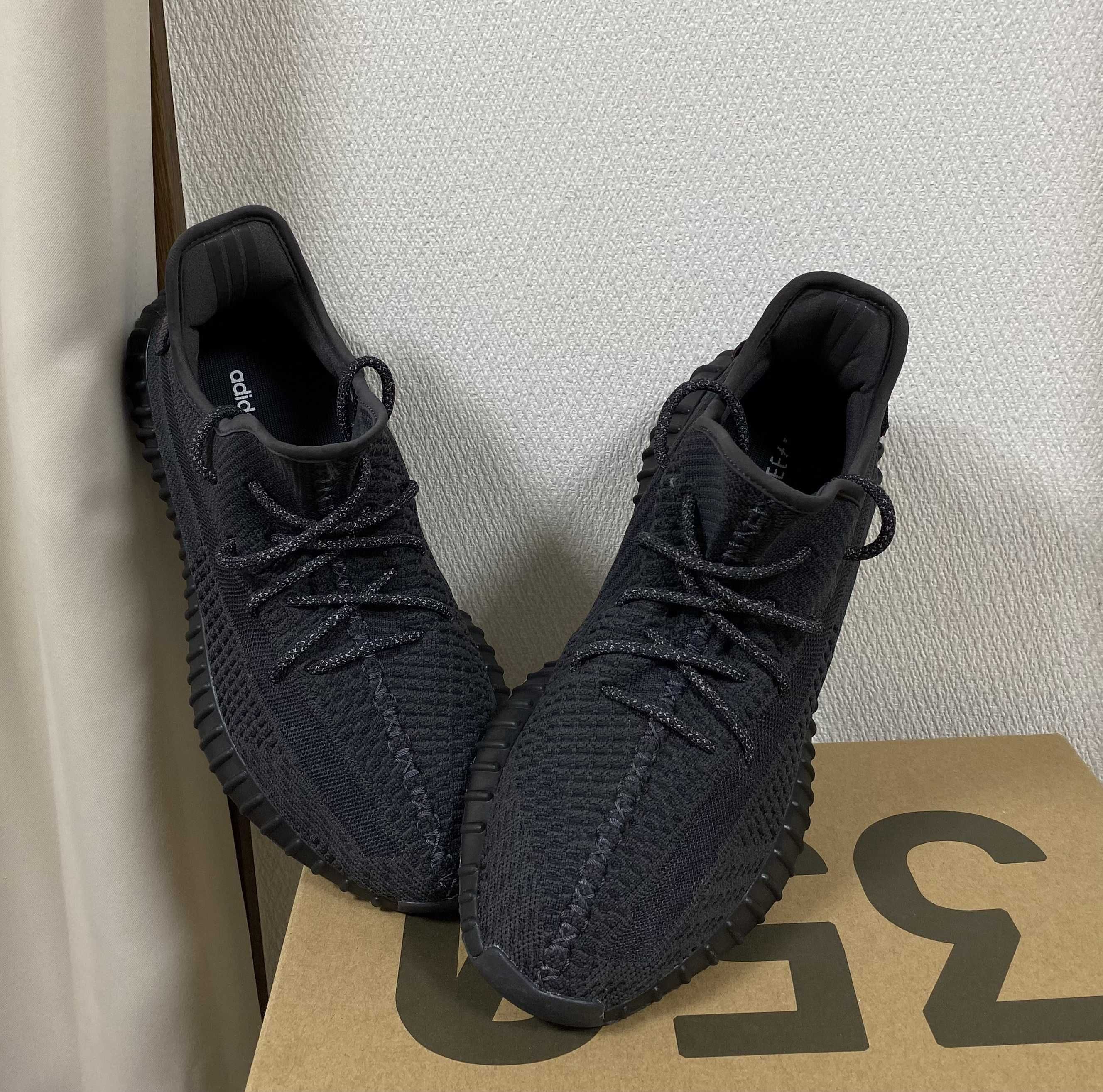 adidas YEEZY Boost 350 V2 "Black"