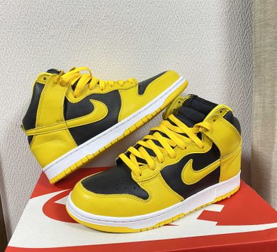 Nike Dunk High "Black/Varsity Maize"